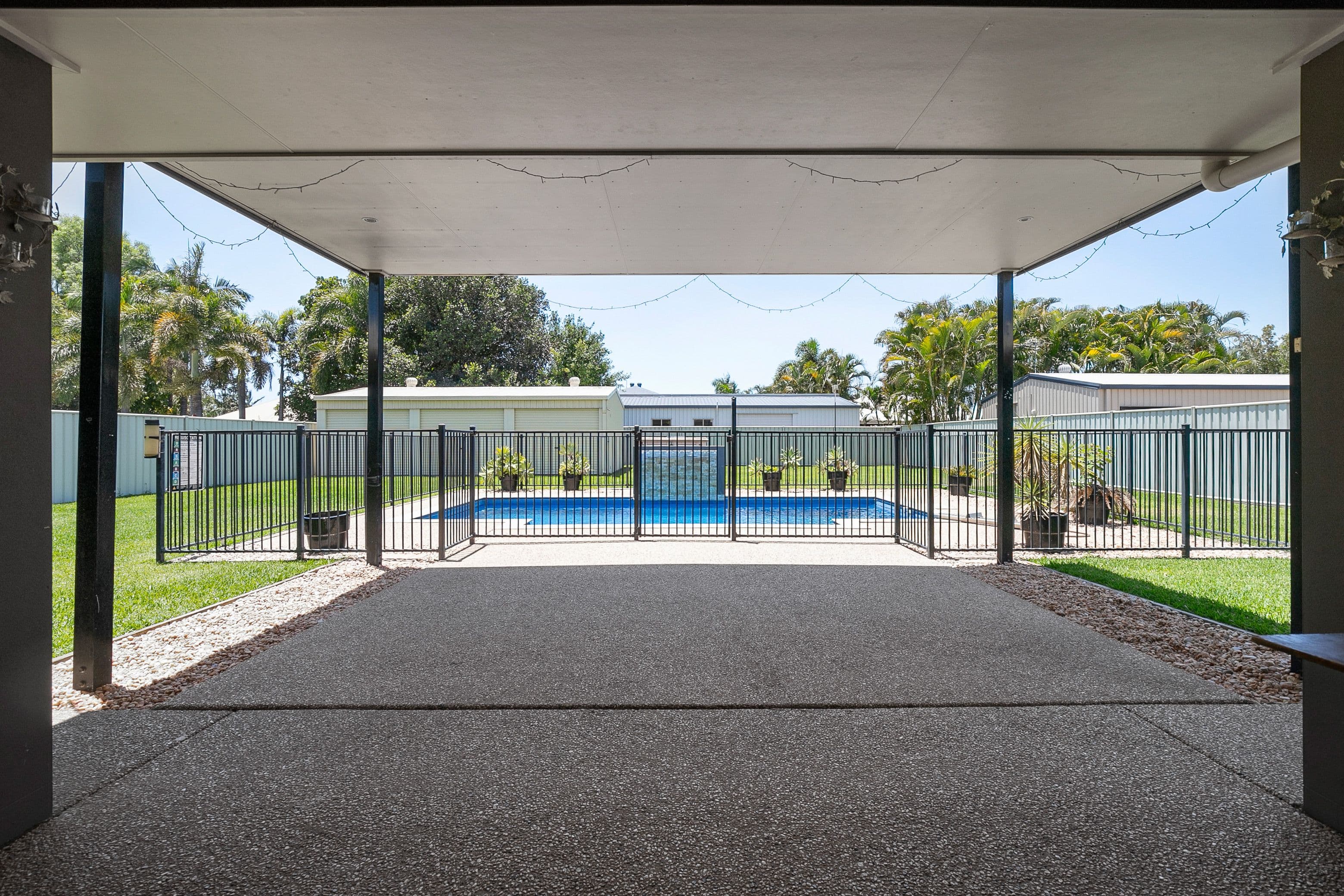 10 Carrington Place, Emerald QLD 4720, Emerald - Thumbnail 3