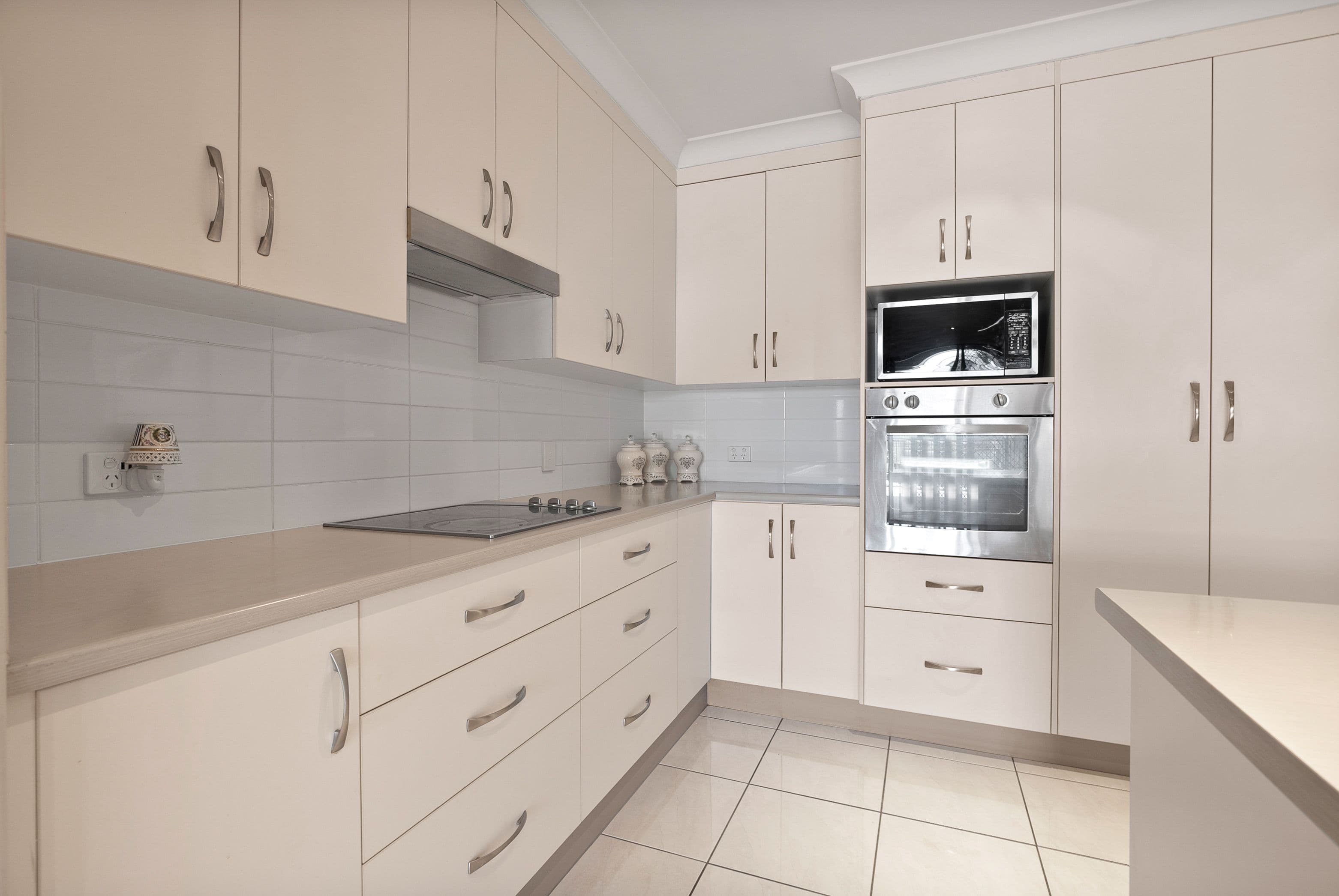 10 Carrington Place, Emerald QLD 4720, Emerald - Thumbnail 7
