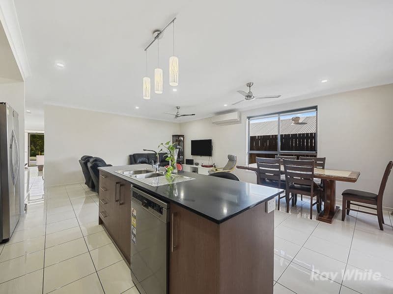 21 Peacock Street, Doolandella QLD 4077, Doolandella - Thumbnail 2