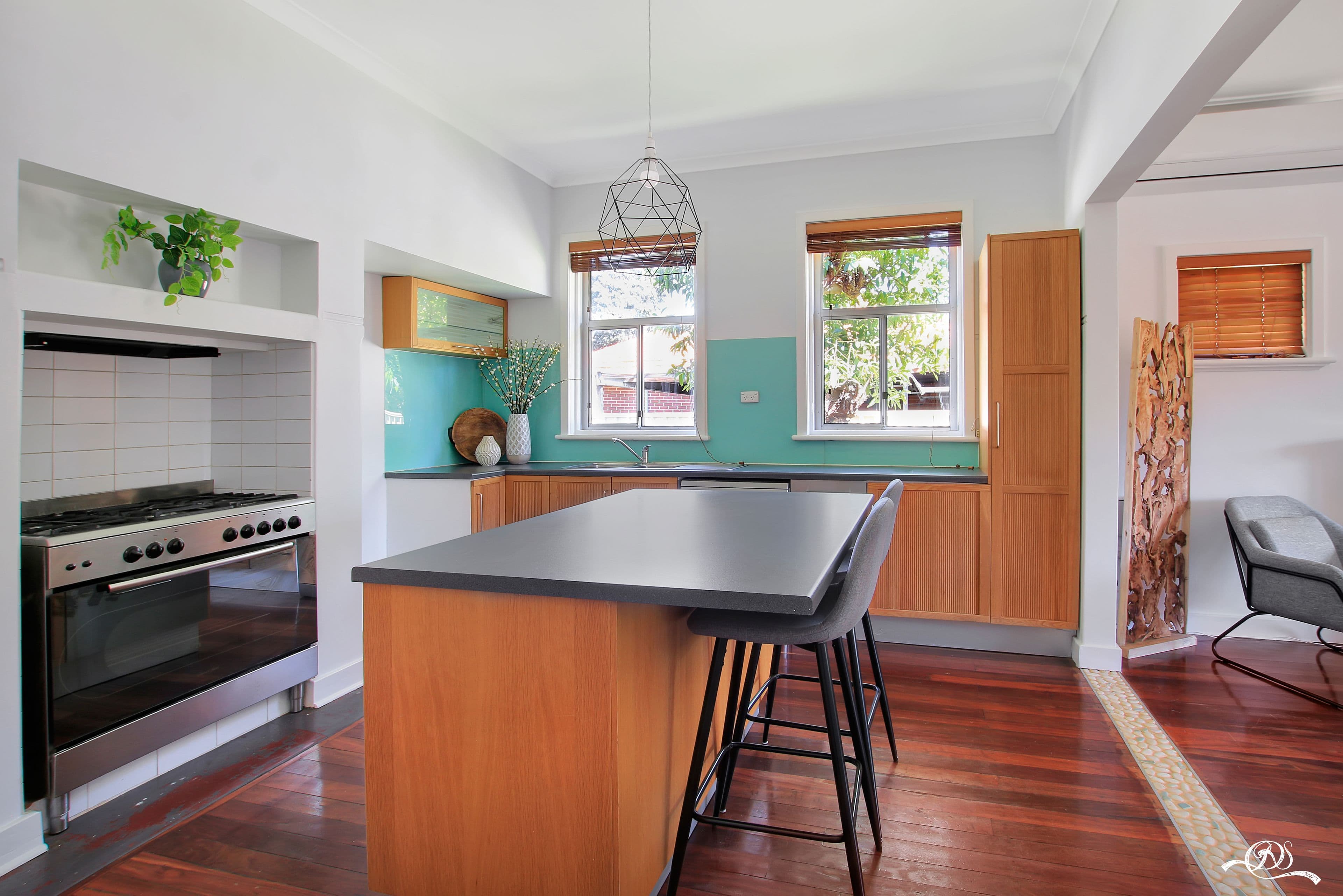 99 Manning Road, Manning WA 6152, Manning - Thumbnail 2