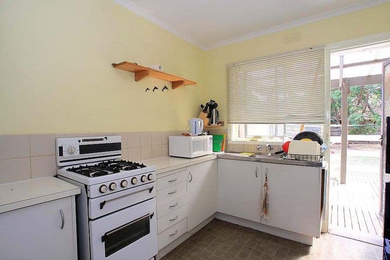 68 Orange Grove, BAYSWATER VIC 3153, Bayswater - Thumbnail 2