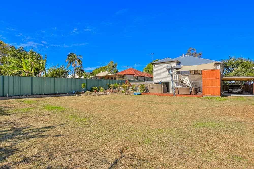 93 Sherwood Road, ROCKLEA QLD 4106, Rocklea - Thumbnail 2