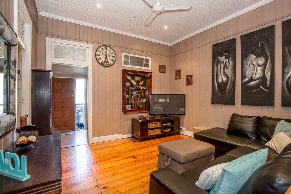 93 Sherwood Road, ROCKLEA QLD 4106, Rocklea - Thumbnail 5
