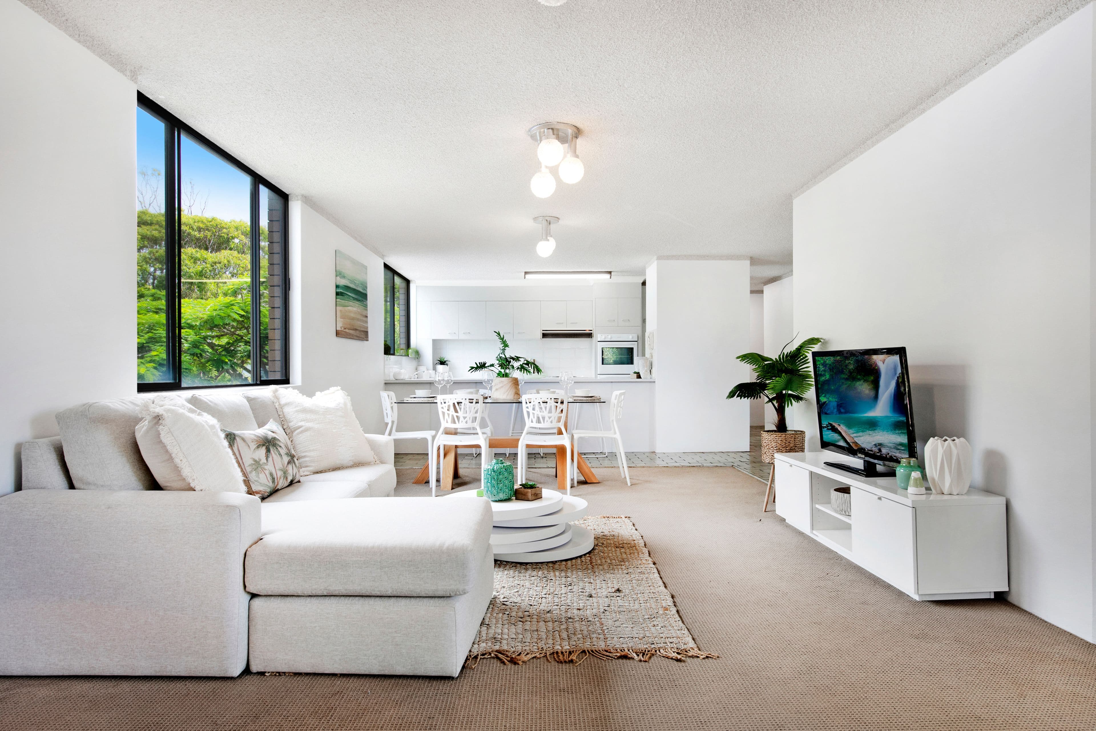 10 Rutledge Street, Coolangatta QLD 4225, Coolangatta - Thumbnail 2