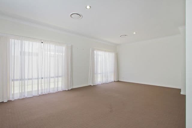 45 Heights Drive, ROBINA QLD 4226, Robina - Thumbnail 5