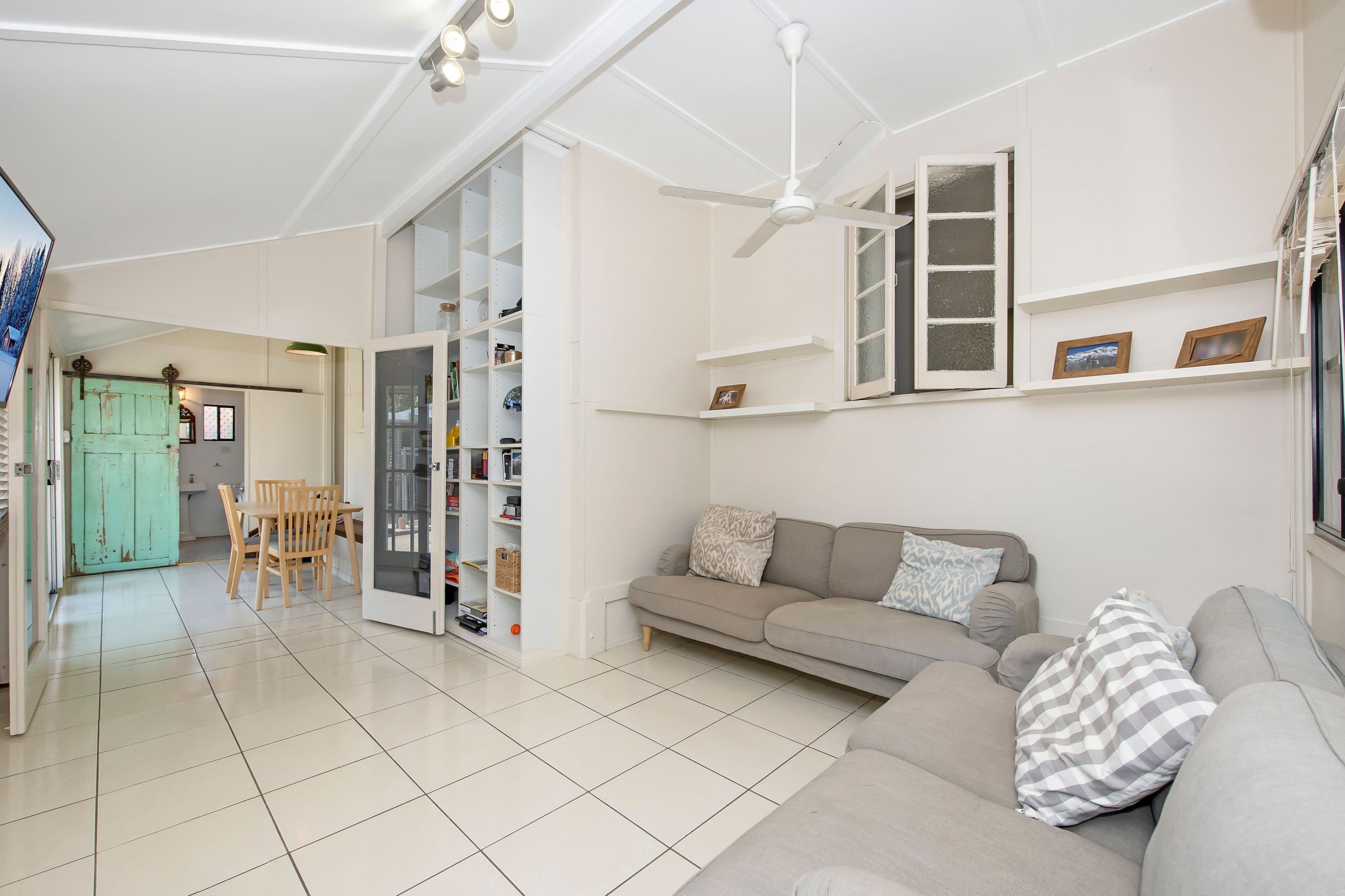 4 Price Street, Belgian Gardens QLD 4810, Belgian Gardens - Thumbnail 2