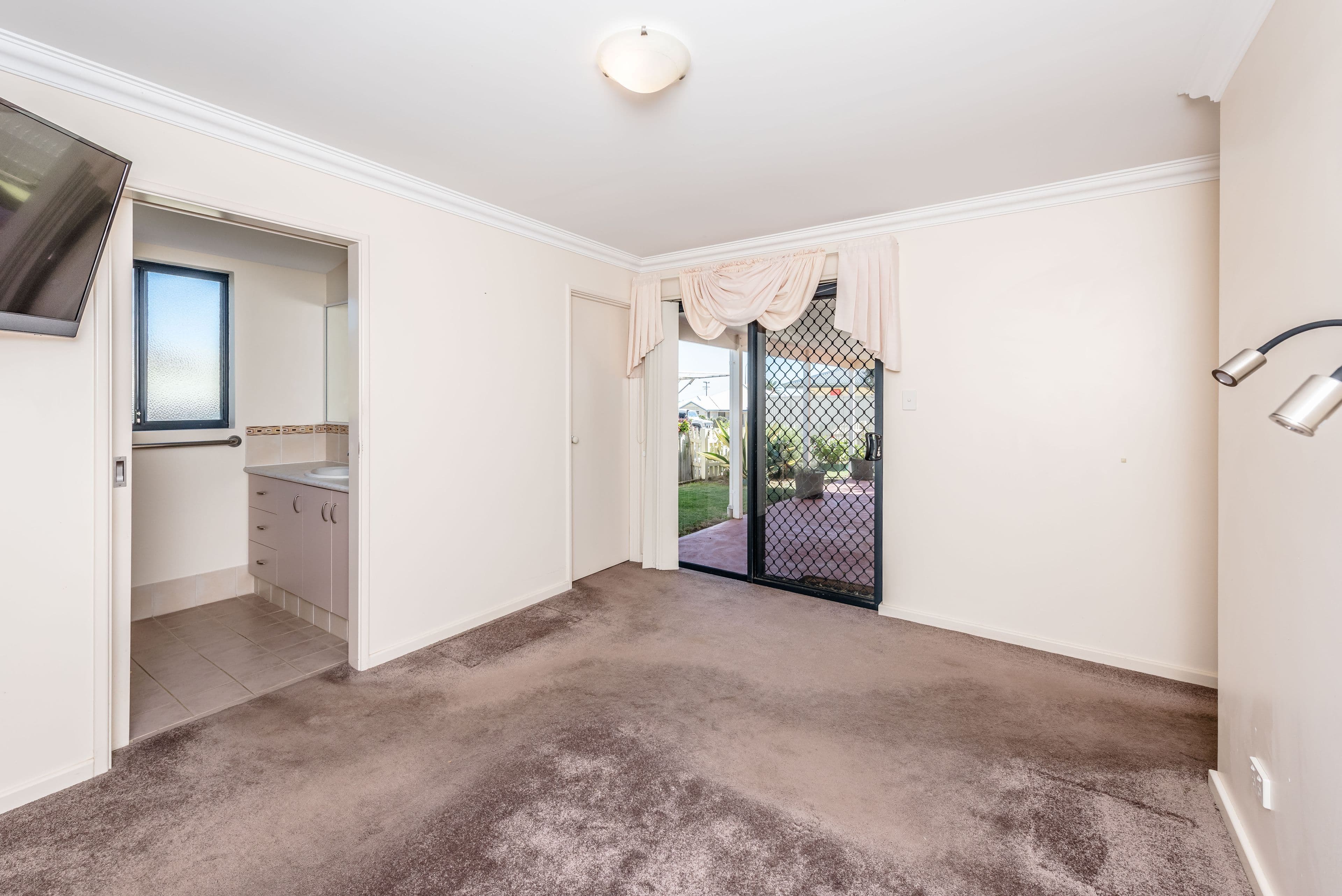 28 Seaview Boulevard, Wandina WA 6530, Wandina - Thumbnail 8