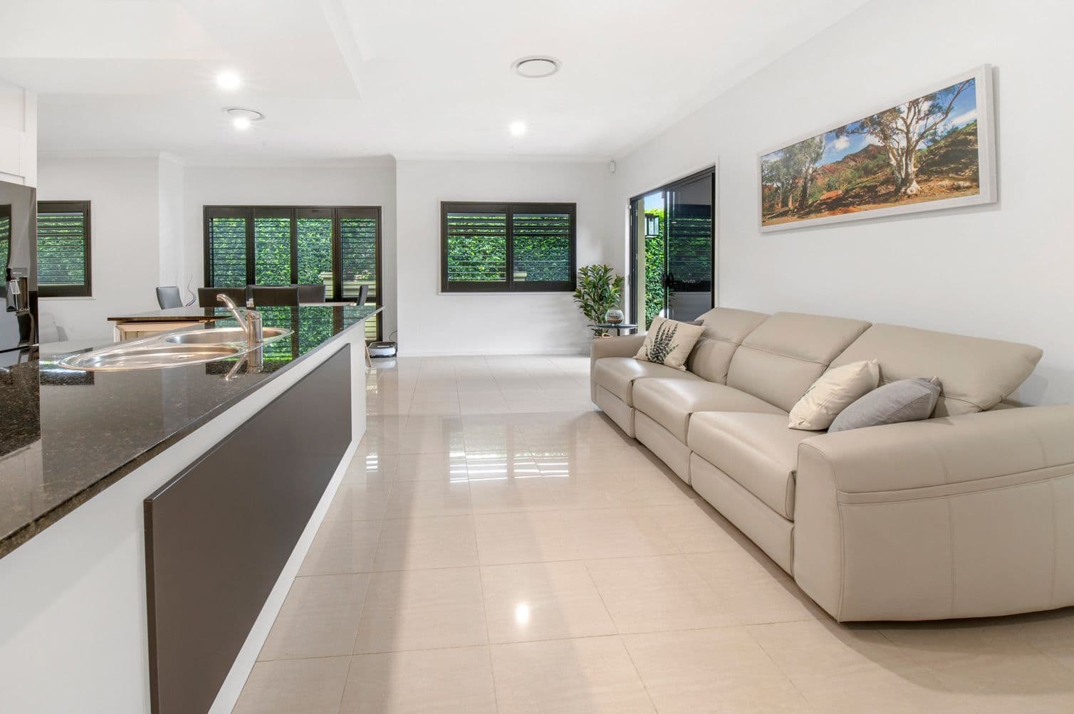 431 Oxley Drive, Runaway Bay QLD 4216, Runaway Bay - Thumbnail 6