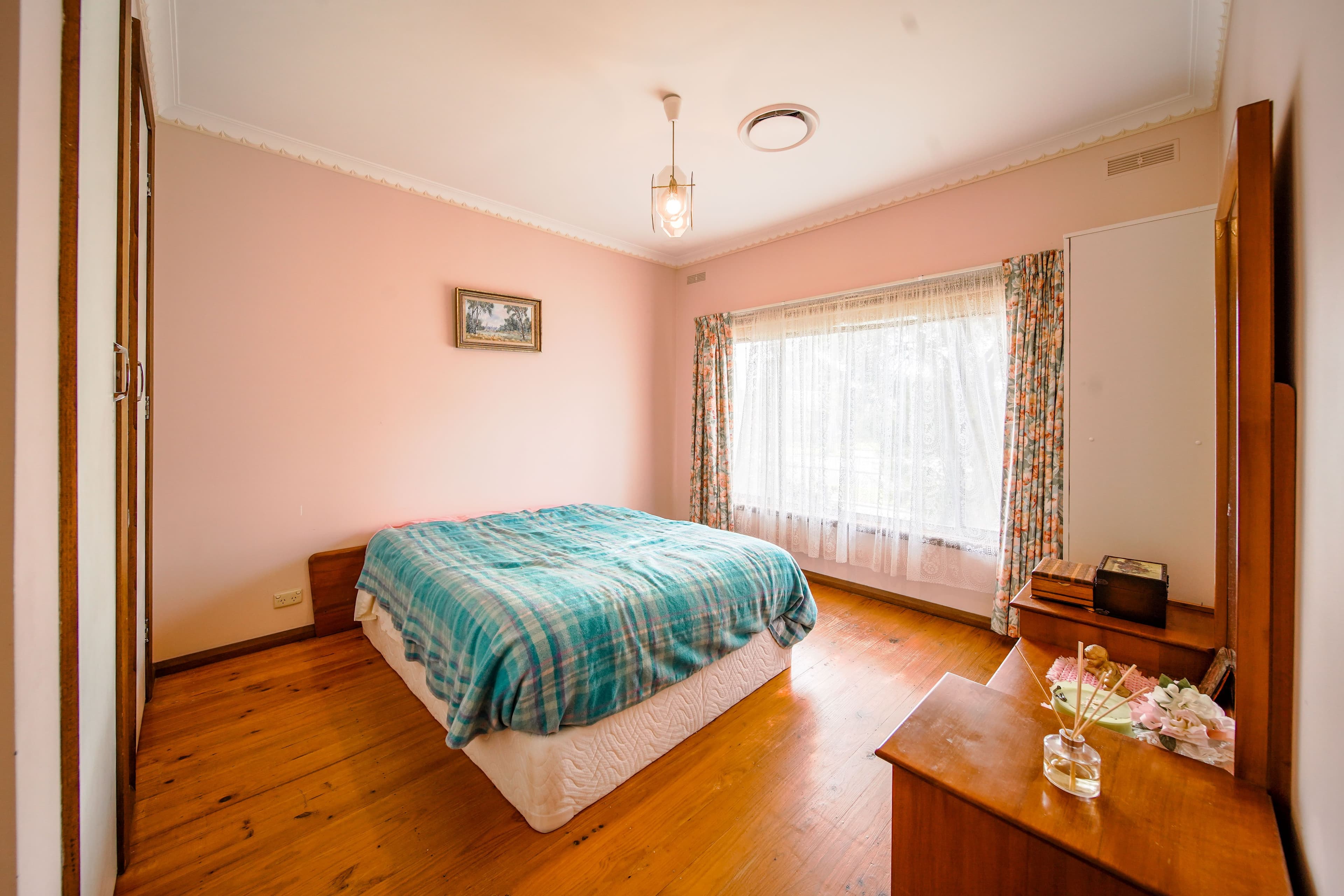 72 Bright Street, California Gully VIC 3556, California Gully - Thumbnail 2