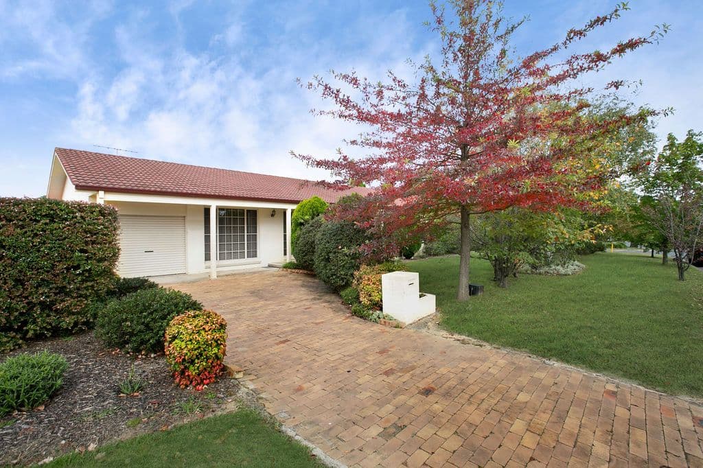 7 Braeside Drive, Bowral - Image 1