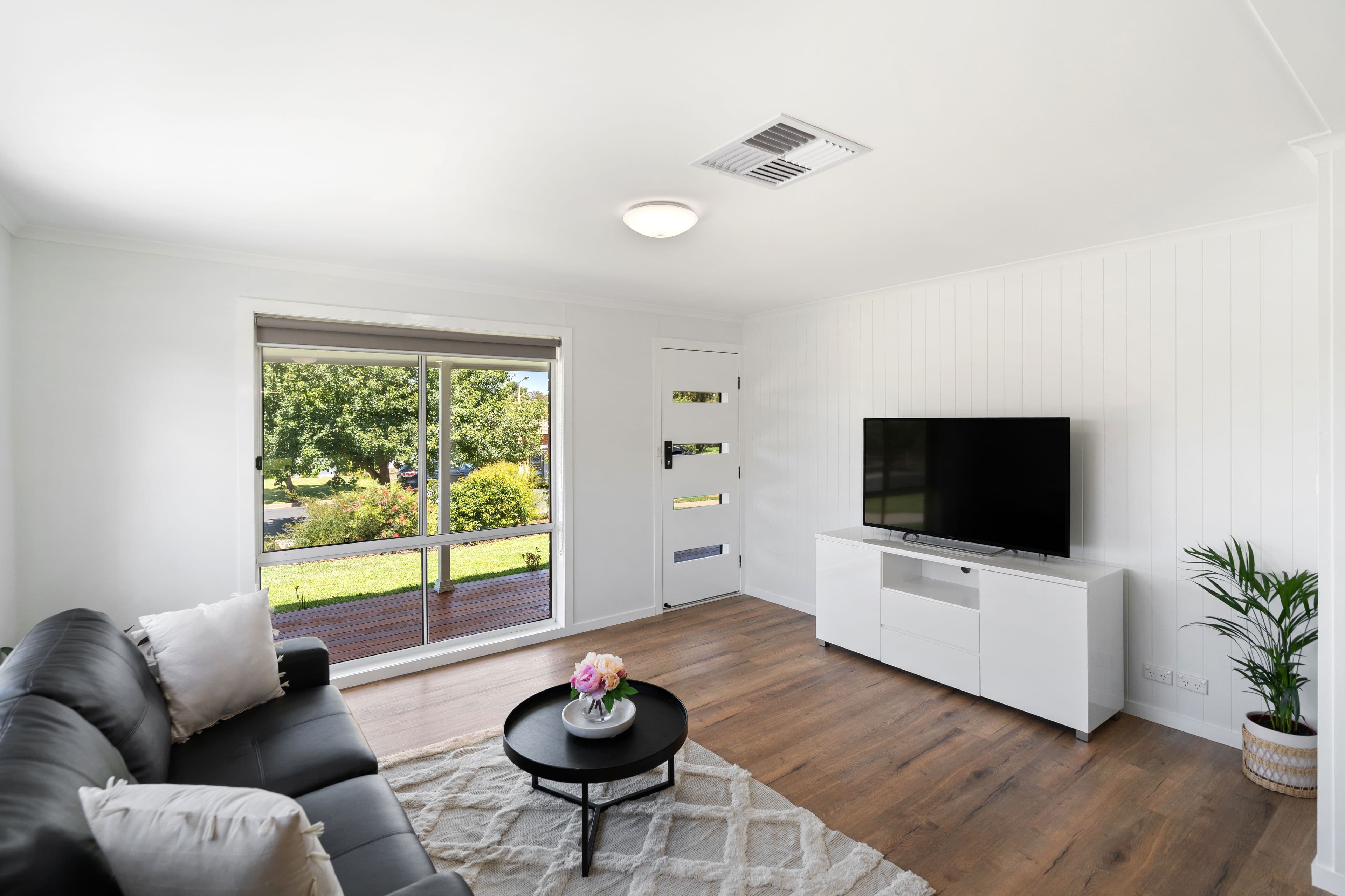 79 Pugsley Avenue, Estella NSW 2650, Estella - Thumbnail 2