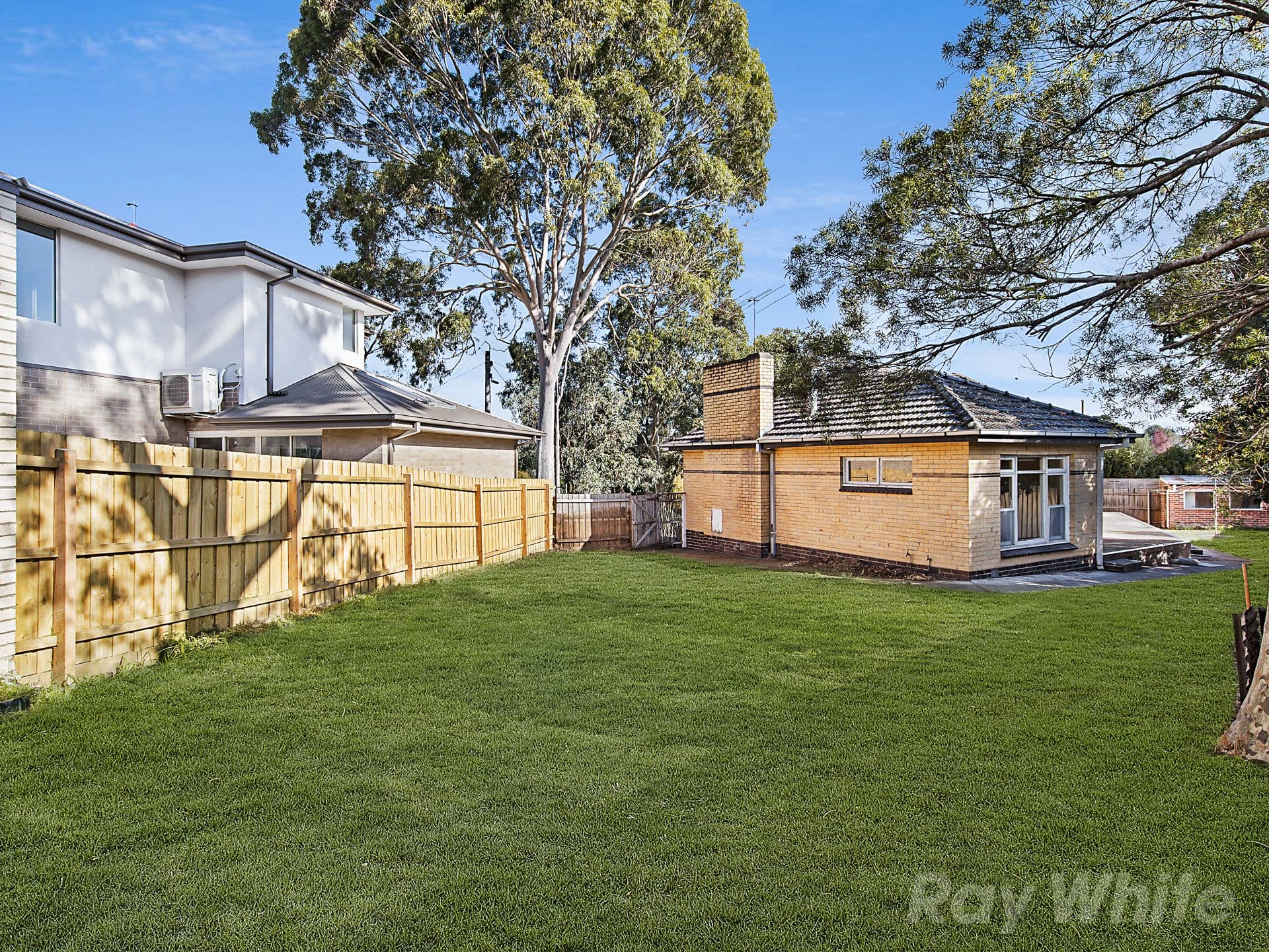 2 Merton Close, Mount Waverley VIC 3149, Mount Waverley - Thumbnail 5