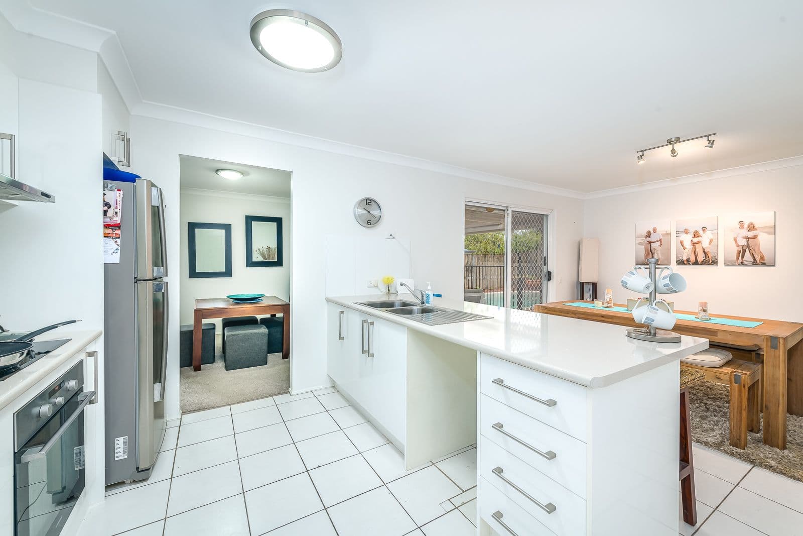 19 Captain Cook Close, Arundel QLD 4214, Arundel - Thumbnail 5
