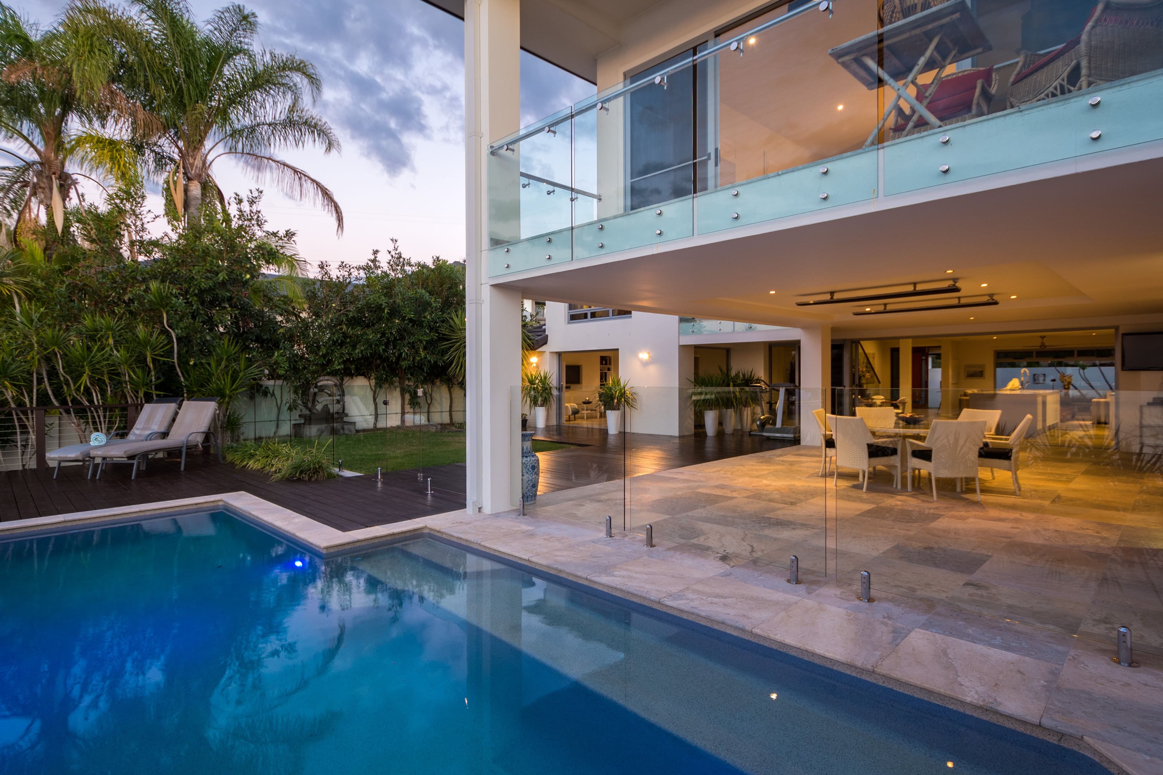 9 Clipper Boulevard, Clear Island Waters QLD 4226, Clear Island Waters - Thumbnail 3