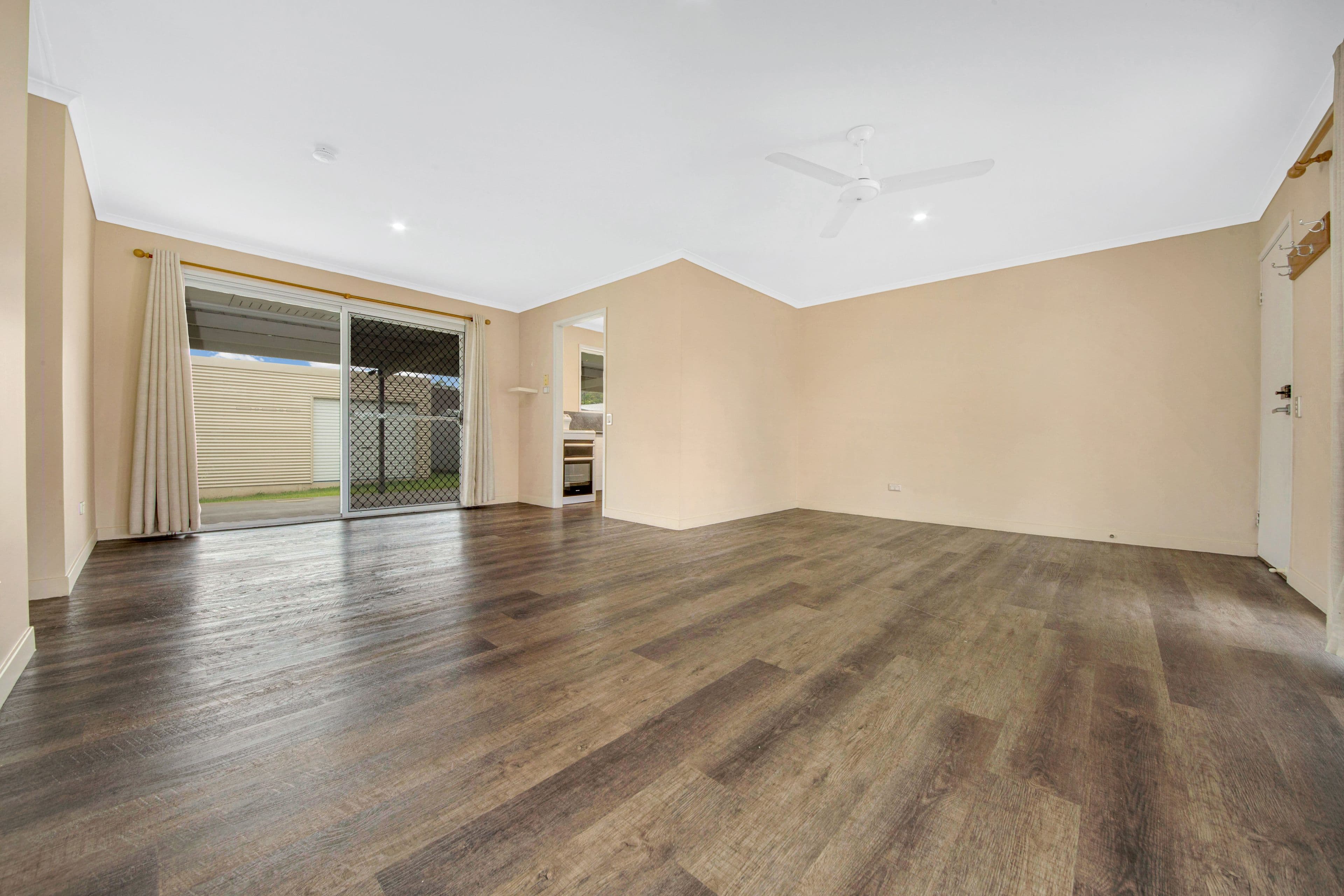 38 Camille Street, Clinton QLD 4680, Clinton - Thumbnail 3