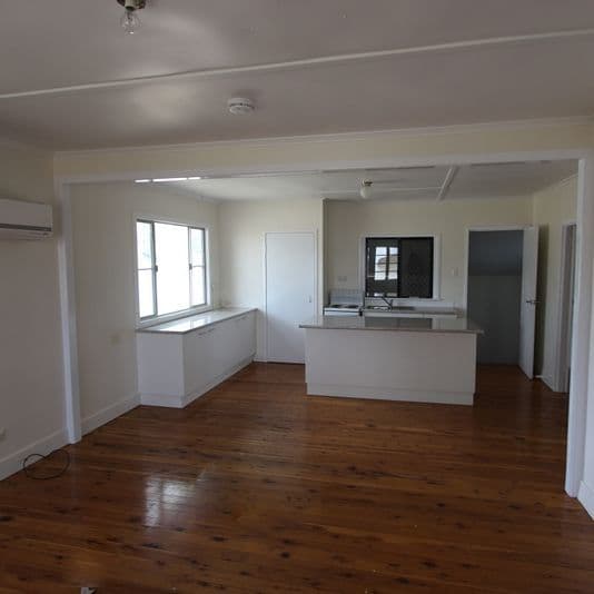 2 Grant Street, Charleville QLD 4470, Charleville - Thumbnail 5