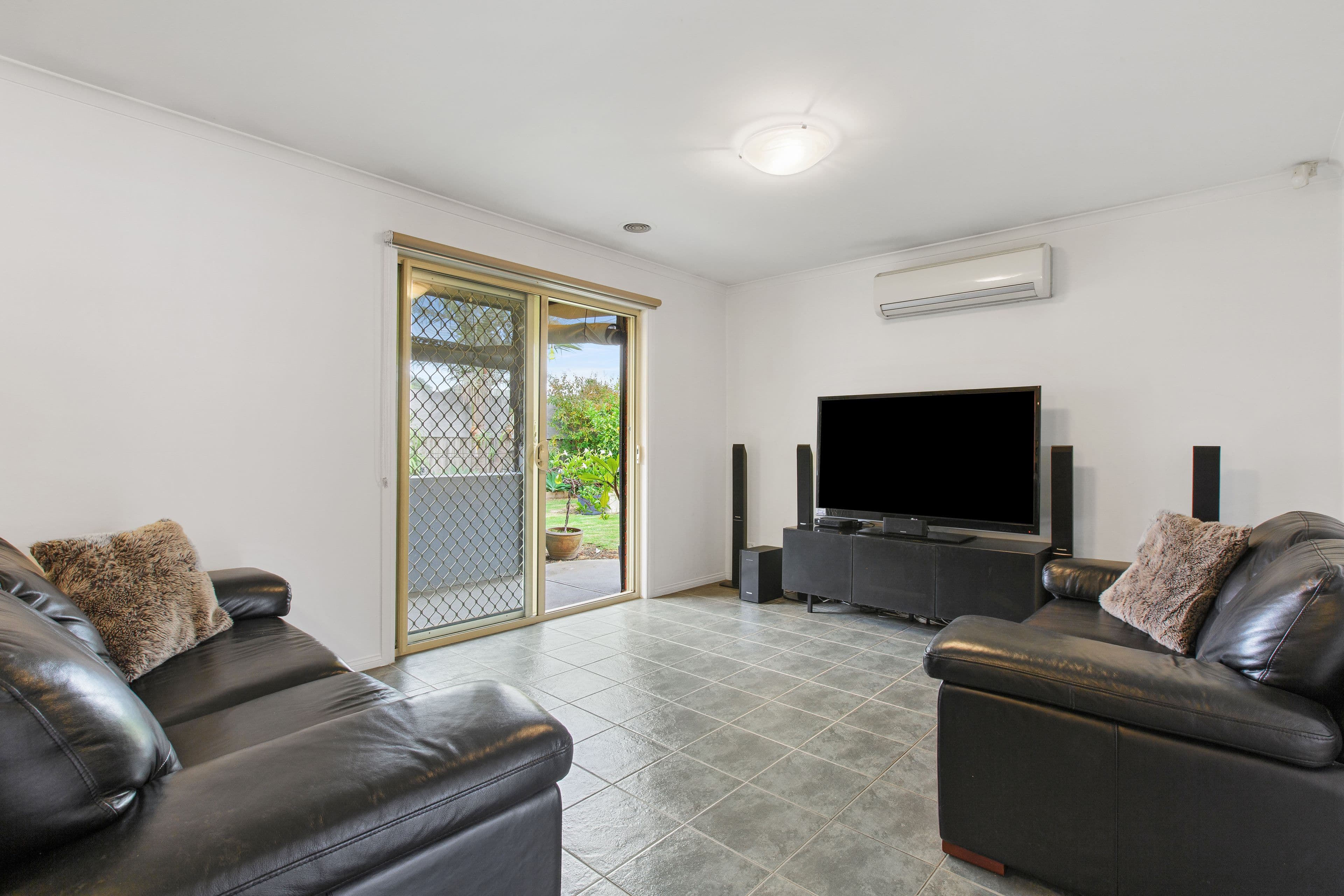 7 Ross Crescent, Skye VIC 3977, Skye - Thumbnail 8