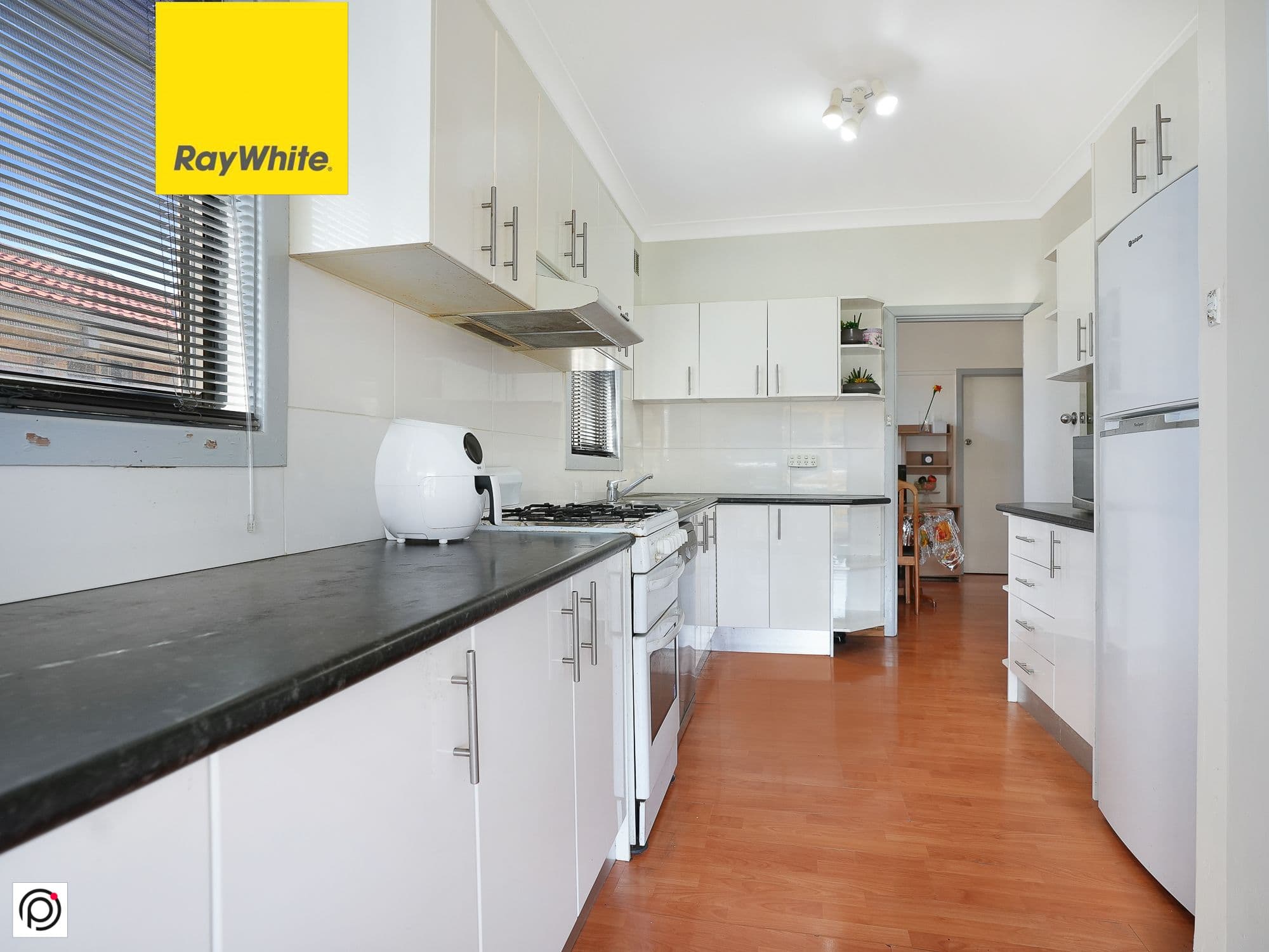 4 Cambridge Street, Berkeley NSW 2506, Berkeley - Thumbnail 4