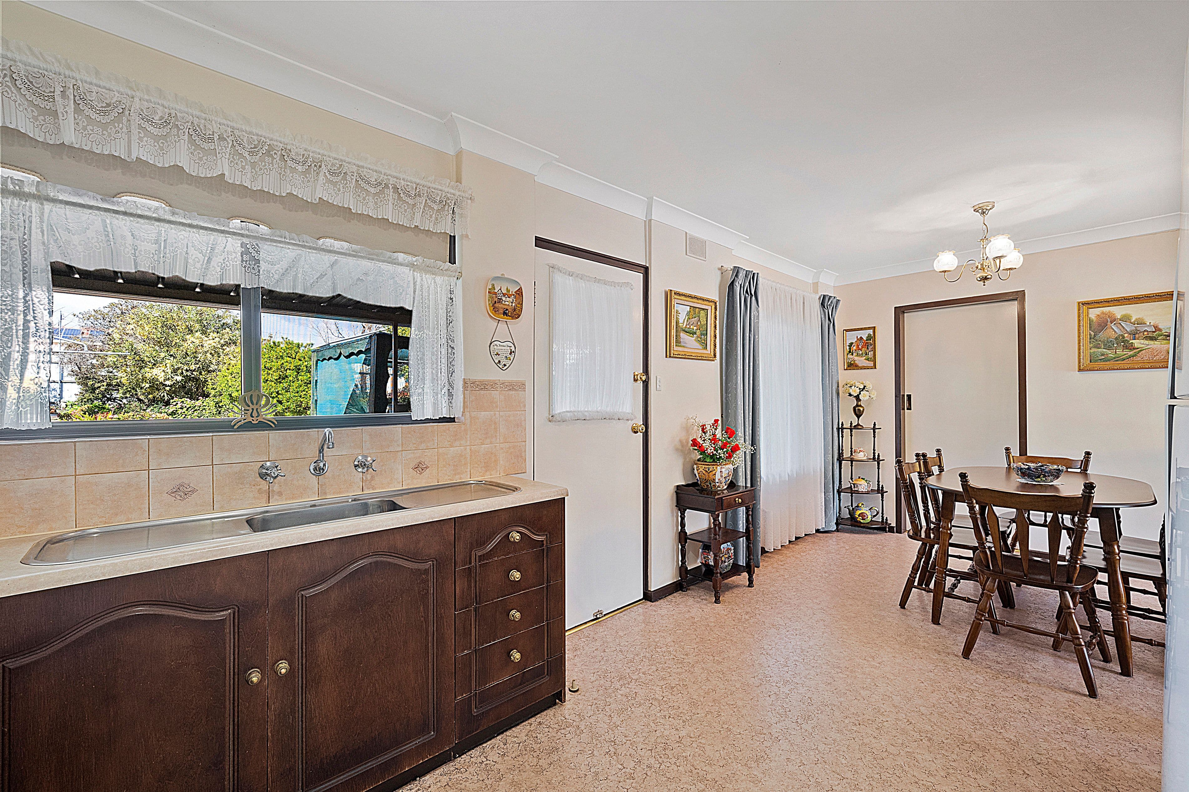 4 Moyle Avenue, Rostrevor SA 5073, Rostrevor - Thumbnail 6