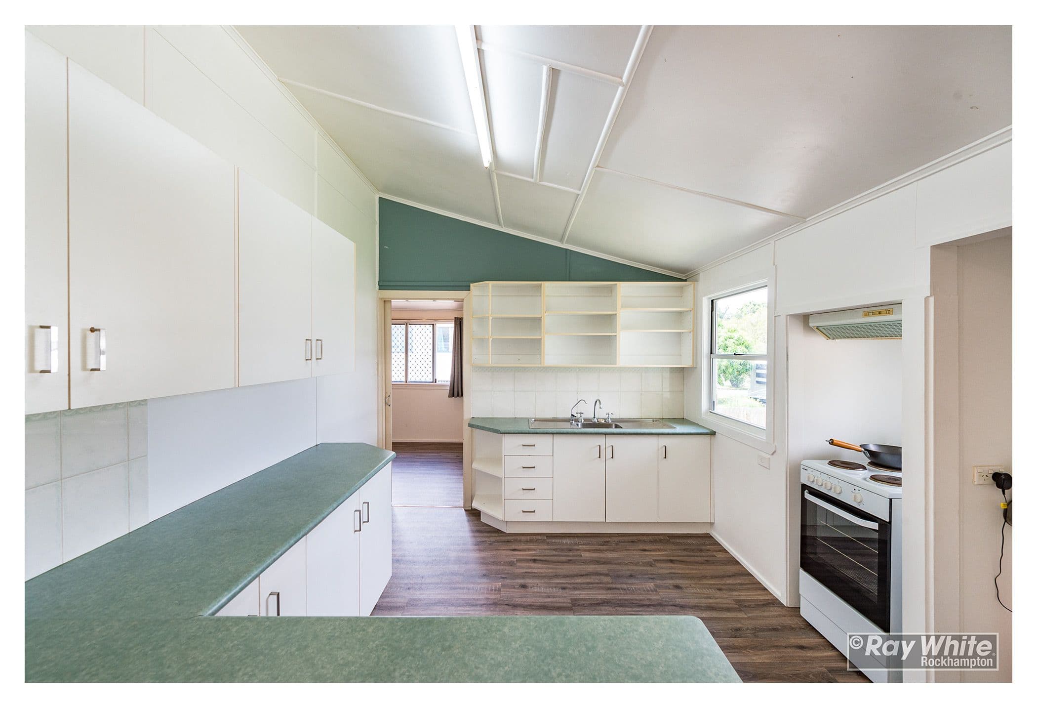 140 Mostyn Street, Berserker QLD 4701, Berserker - Thumbnail 8