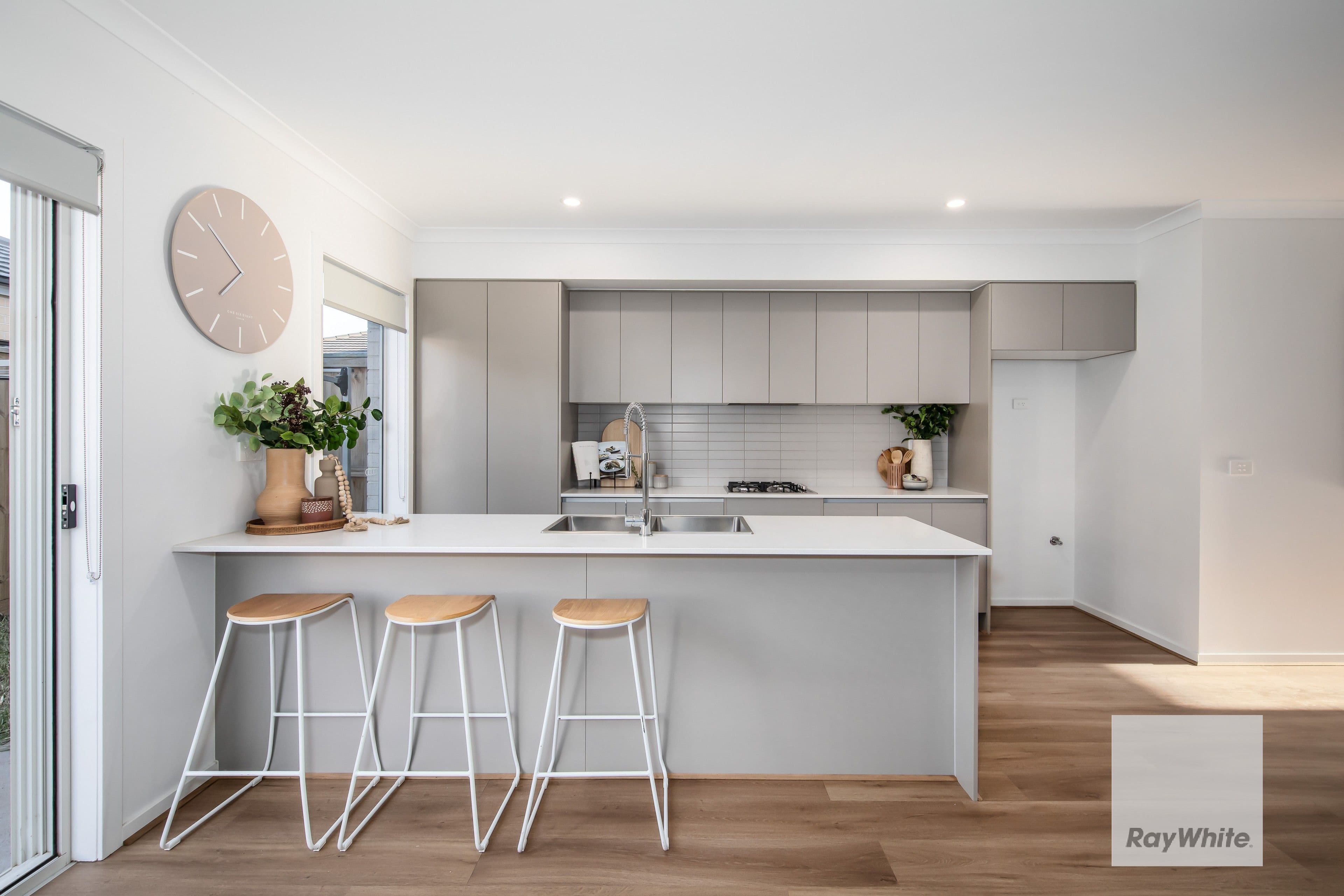 20 Mayopark Street, DEANSIDE VIC 3336, Deanside - Thumbnail 4