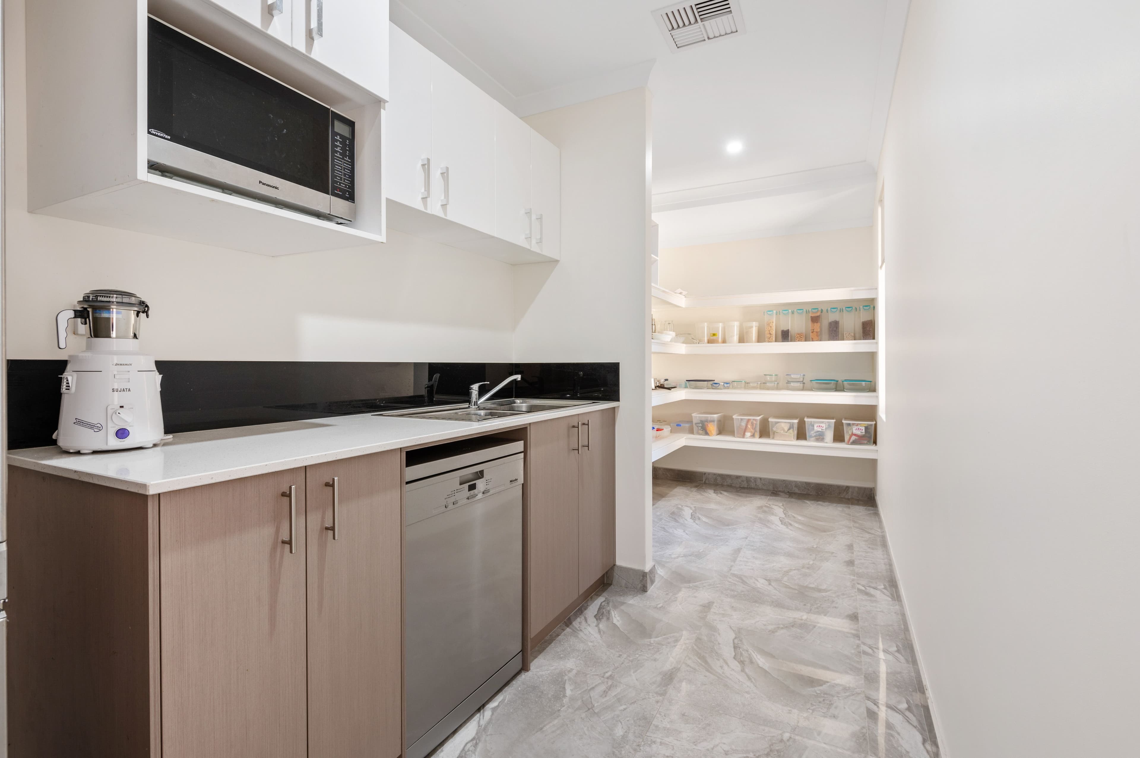 14 Elkington Pass, Huntingdale WA 6110, Huntingdale - Thumbnail 4