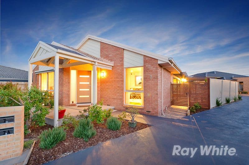 7 Jamboree Close, MORNINGTON VIC 3931, Mornington - Image 1
