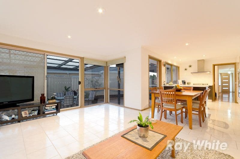 7 Jamboree Close, MORNINGTON VIC 3931, Mornington - Thumbnail 4