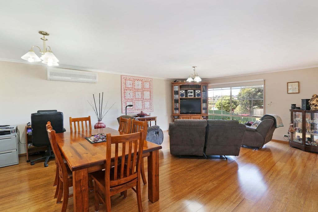 30 Waulu Avenue, Clifton Springs VIC 3222, Clifton Springs - Thumbnail 2