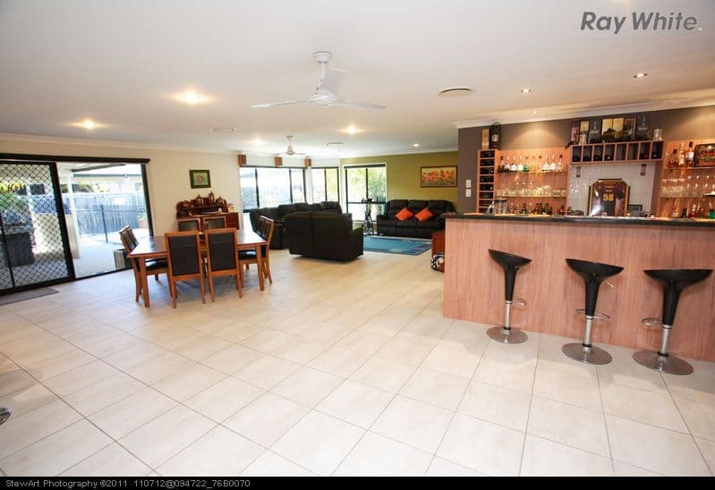 6 Rosedale Drive, WONDUNNA QLD 4655, Wondunna - Thumbnail 2