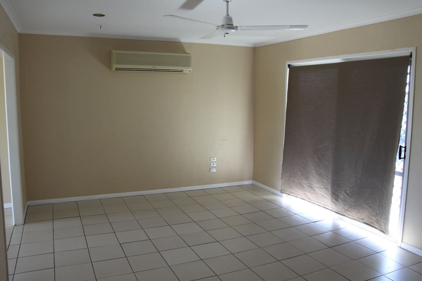 9 Wedge Street, Tannum Sands QLD 4680, Tannum Sands - Thumbnail 4