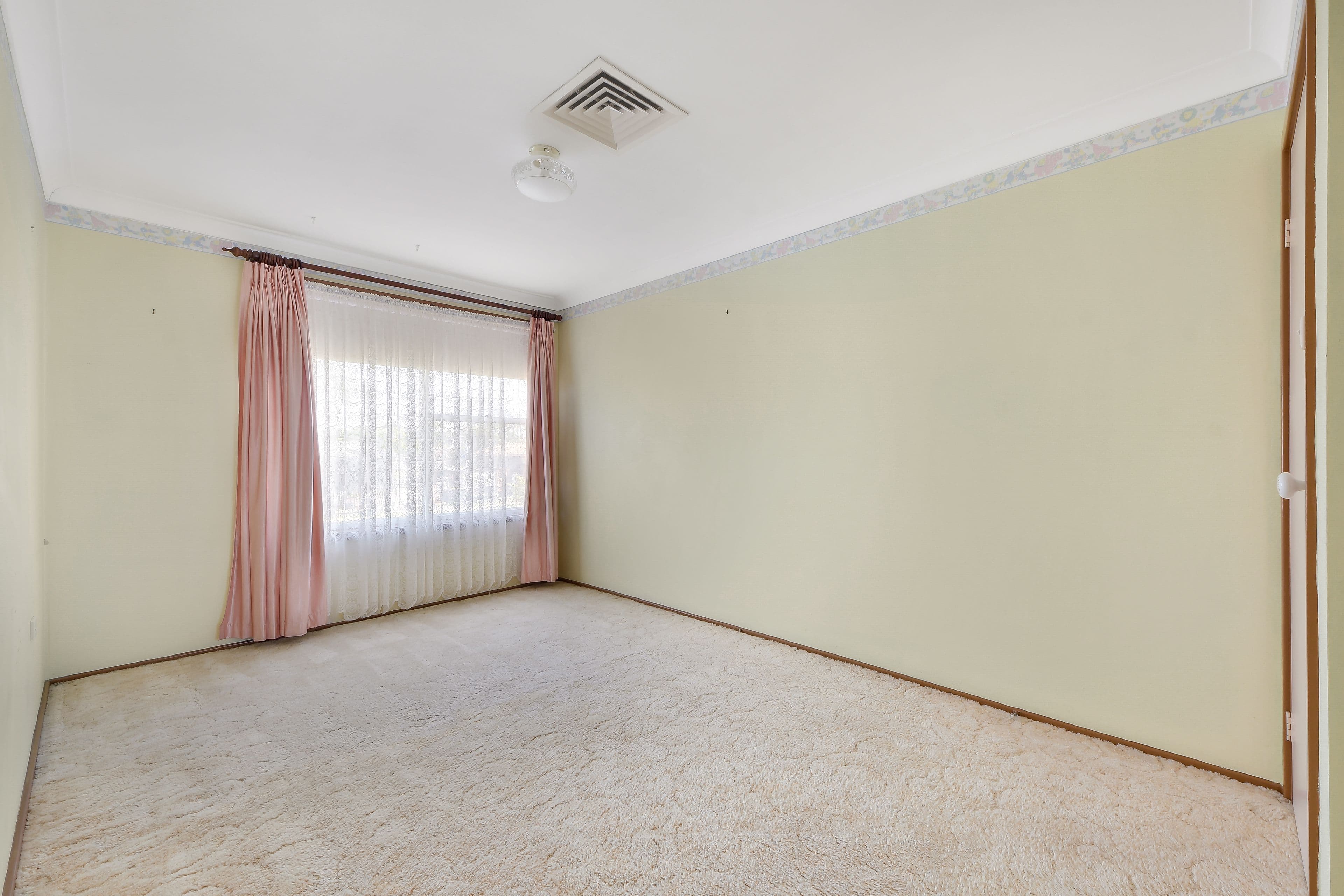 Minto NSW 2566, Minto - Thumbnail 7