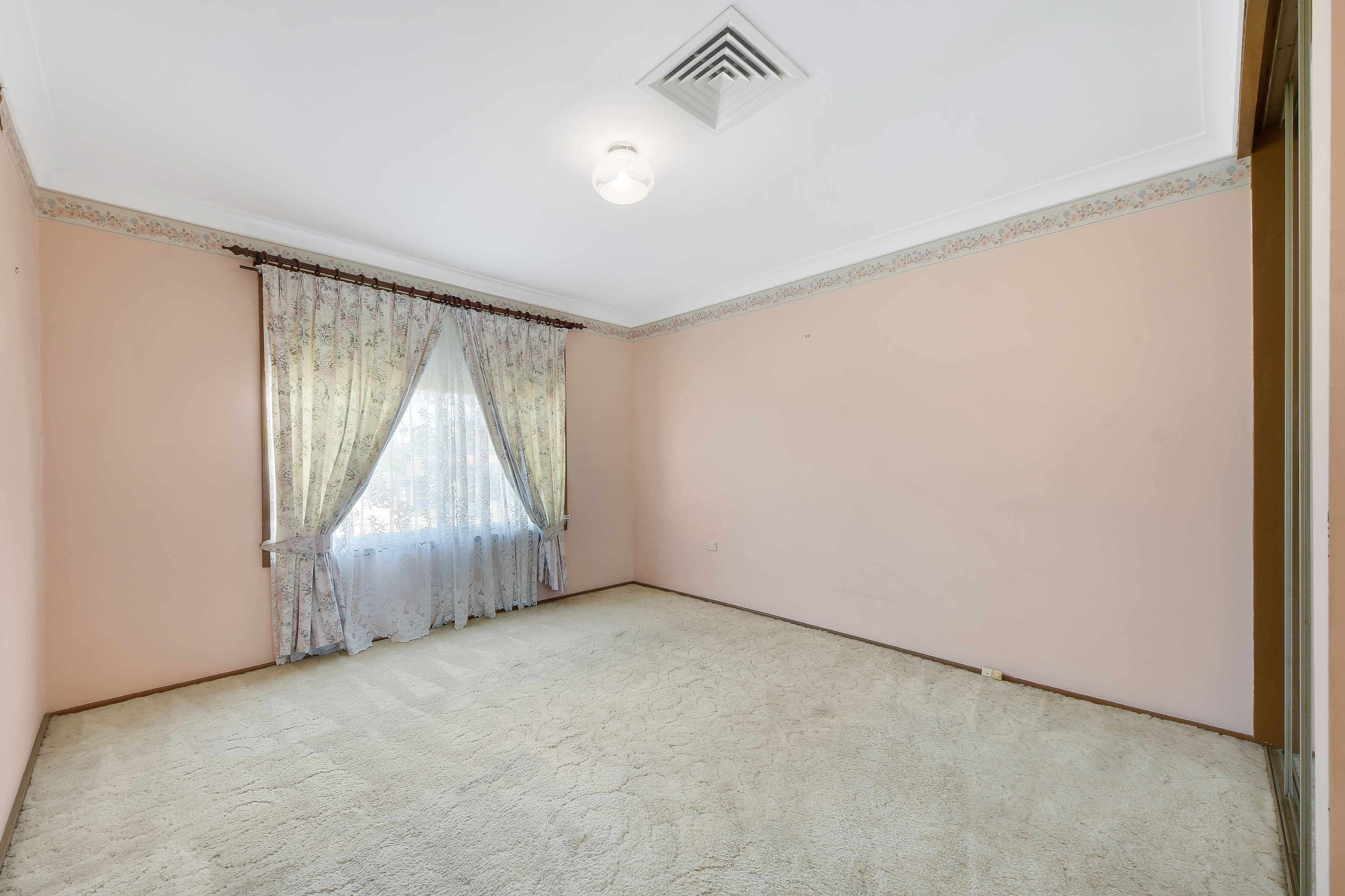 Minto NSW 2566, Minto - Thumbnail 8