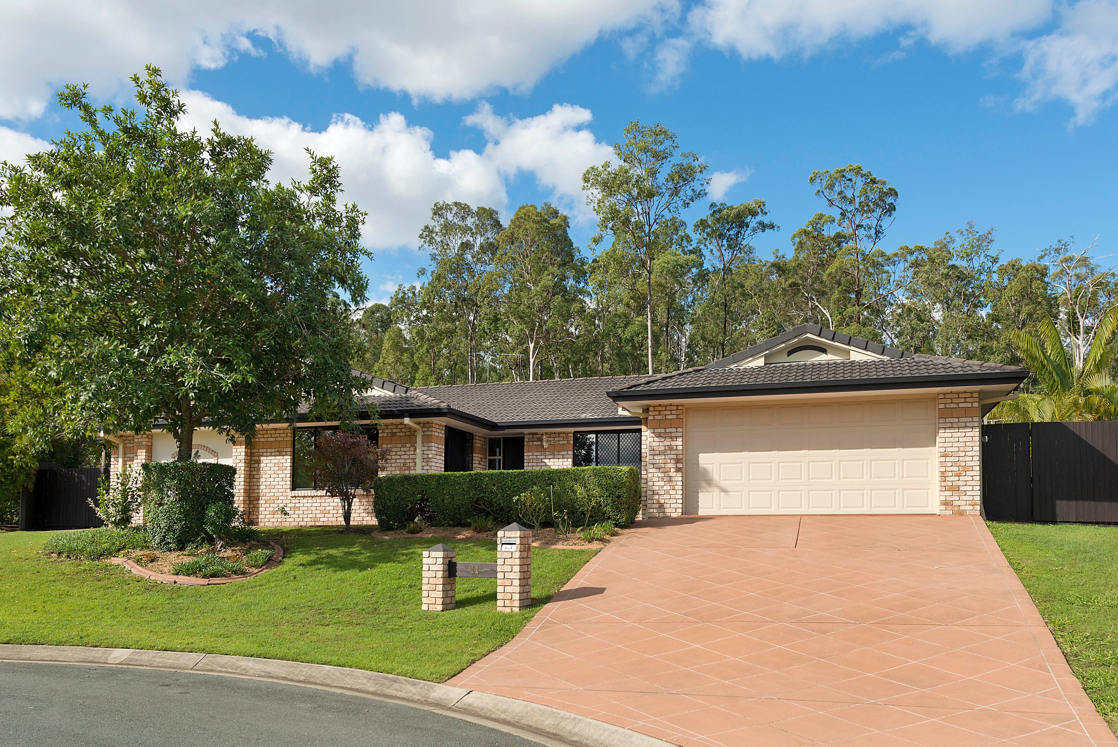 11 Glenkyree Close, Upper Kedron QLD 4055, Upper Kedron - Image 1