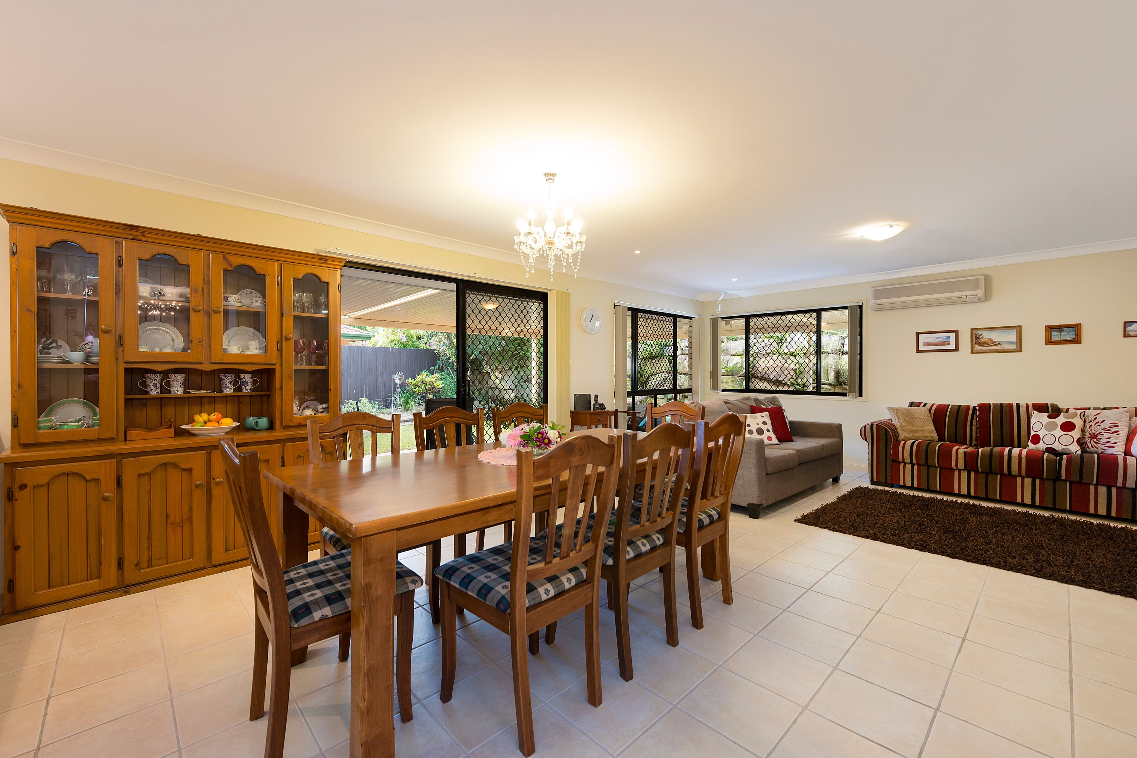 11 Glenkyree Close, Upper Kedron QLD 4055, Upper Kedron - Thumbnail 5