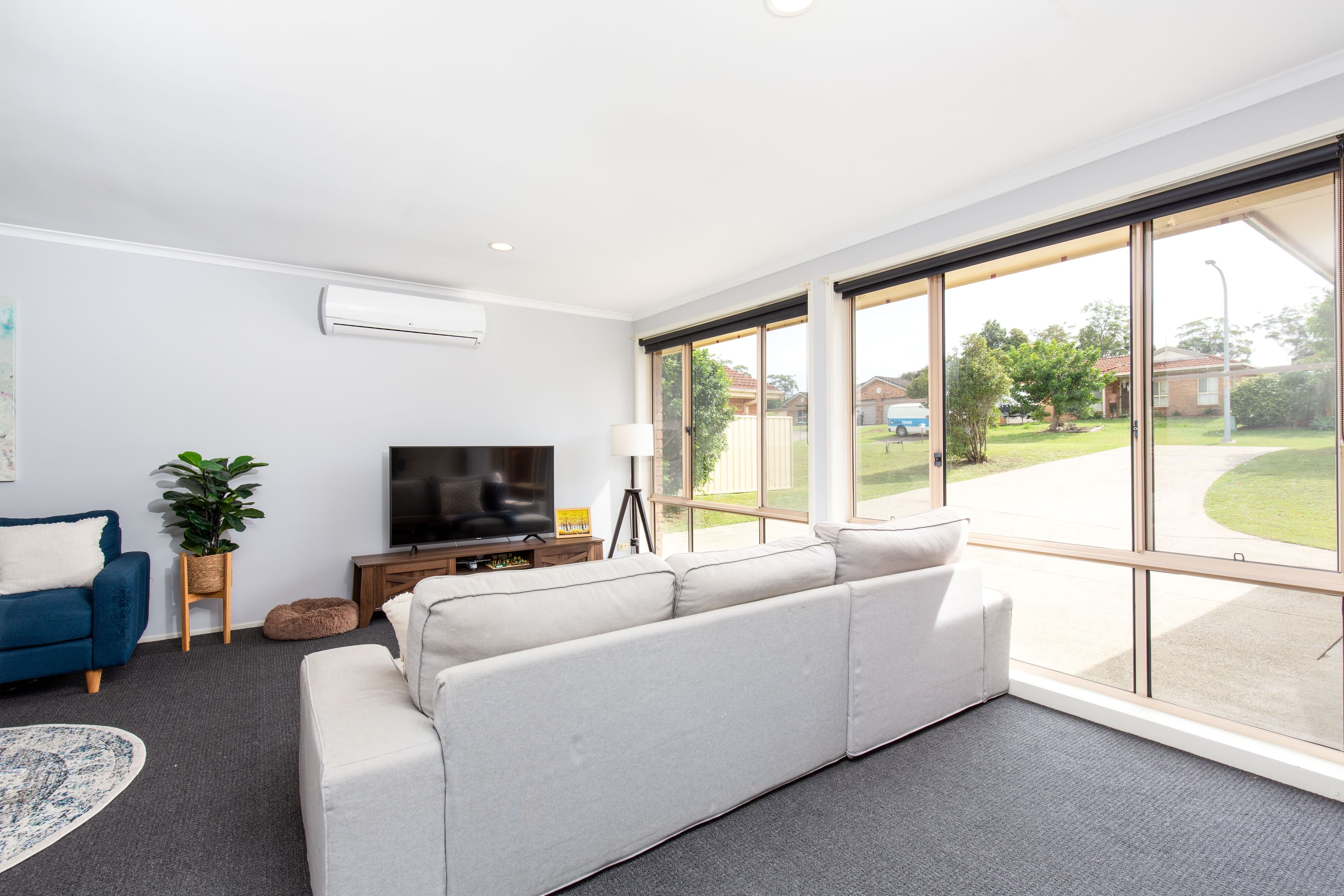 49 Rachel Drive, Crestmead QLD 4132, Crestmead - Thumbnail 3