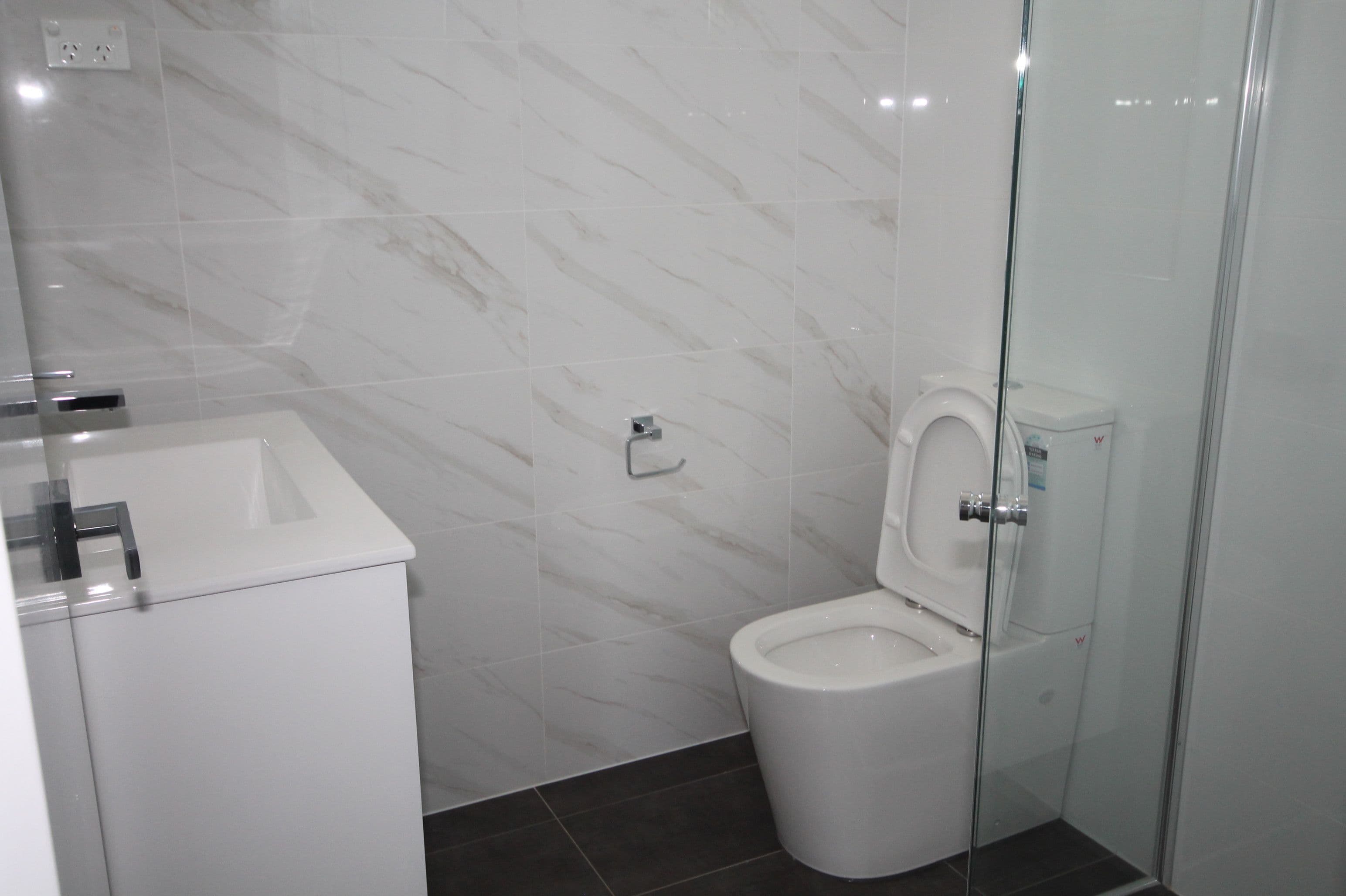 128 South Liverpool Road, Busby - Thumbnail 7