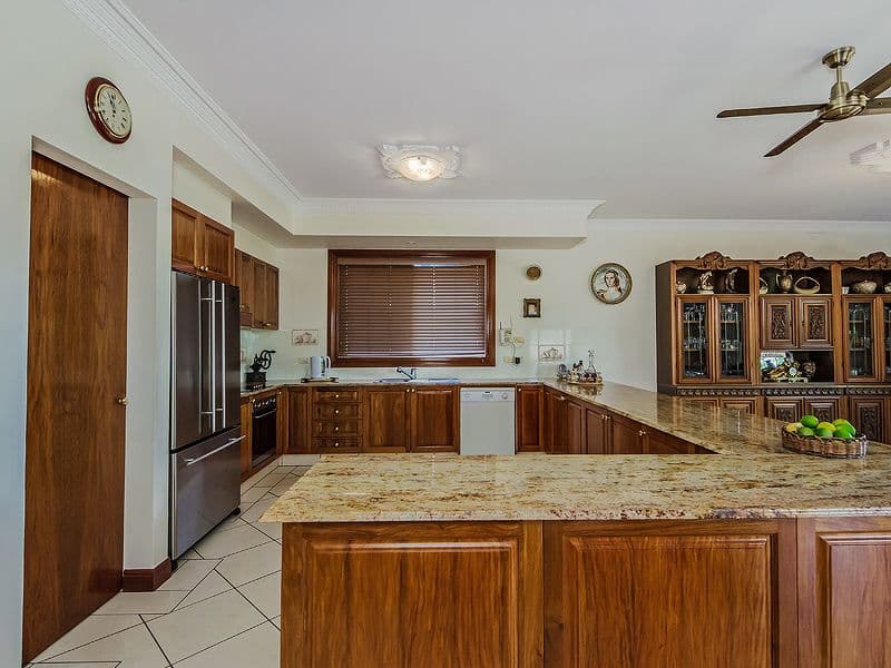 140 Campbell Street, SORRENTO QLD 4217, Sorrento - Thumbnail 7