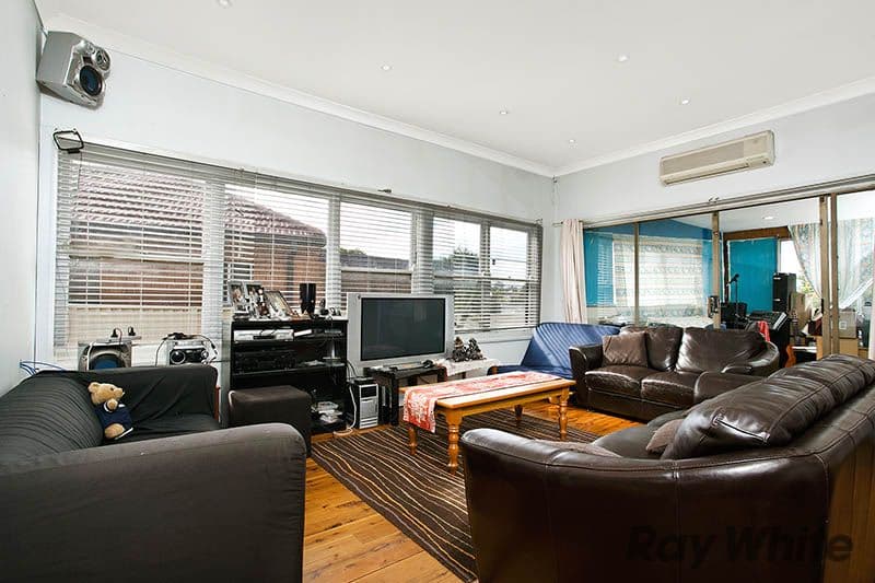 288 King Georges Road, ROSELANDS NSW 2196, Roselands - Thumbnail 3