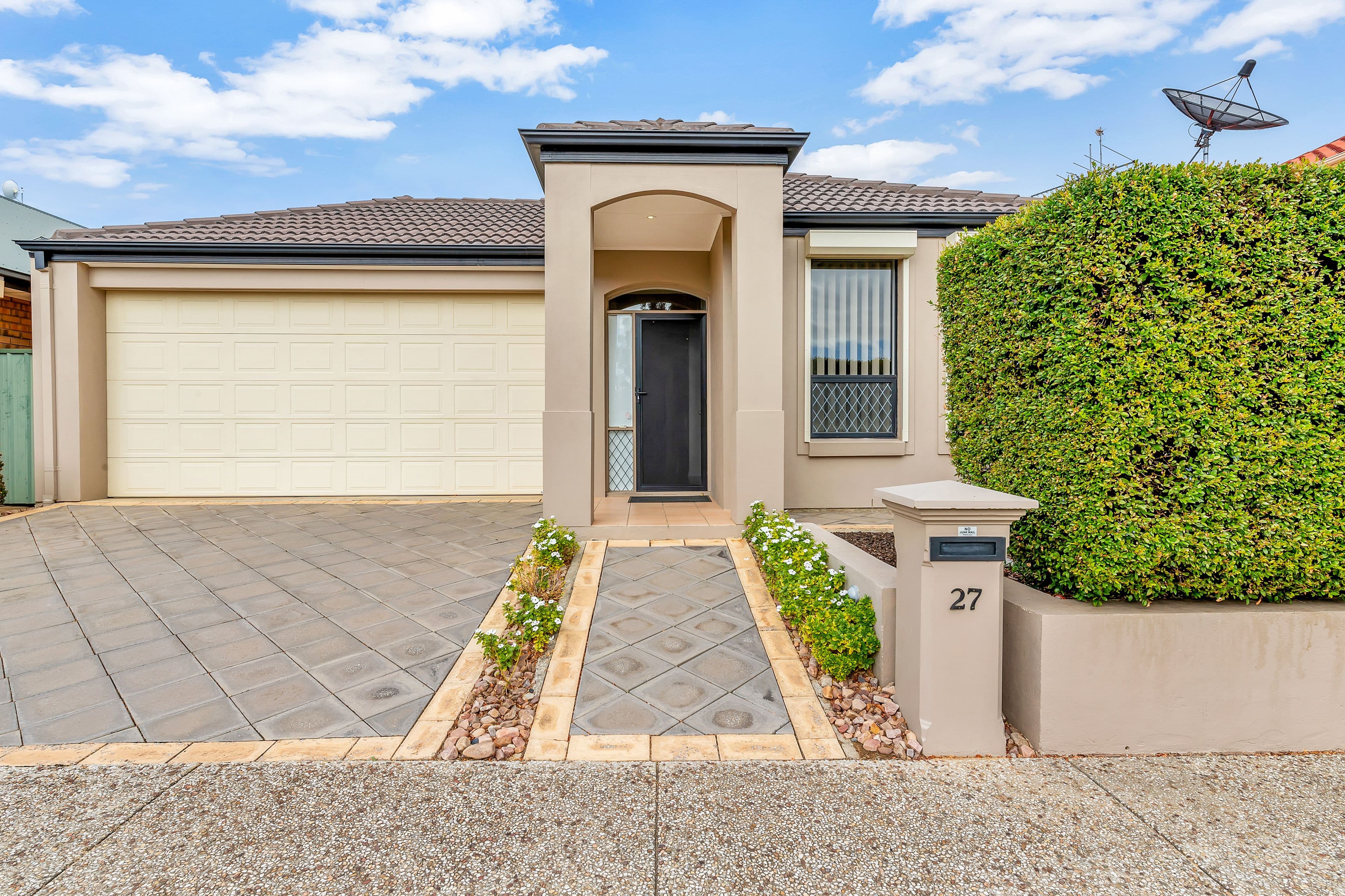 27 Blue Wren Circuit, Mawson Lakes SA 5095, Mawson Lakes - Image 1