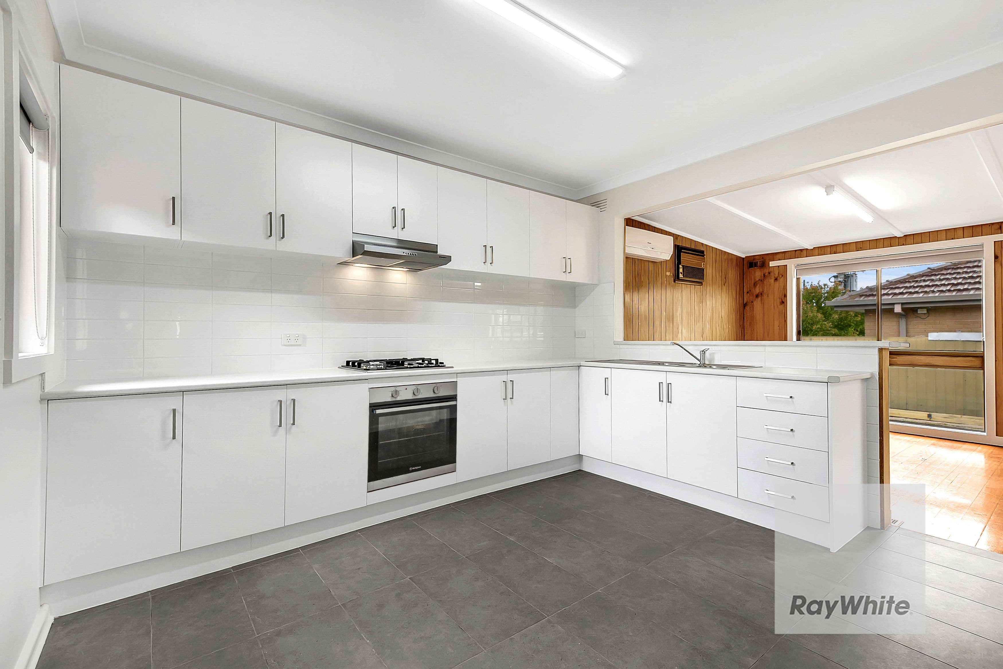 21 Cash Street, Kingsbury VIC 3083, Kingsbury - Thumbnail 2