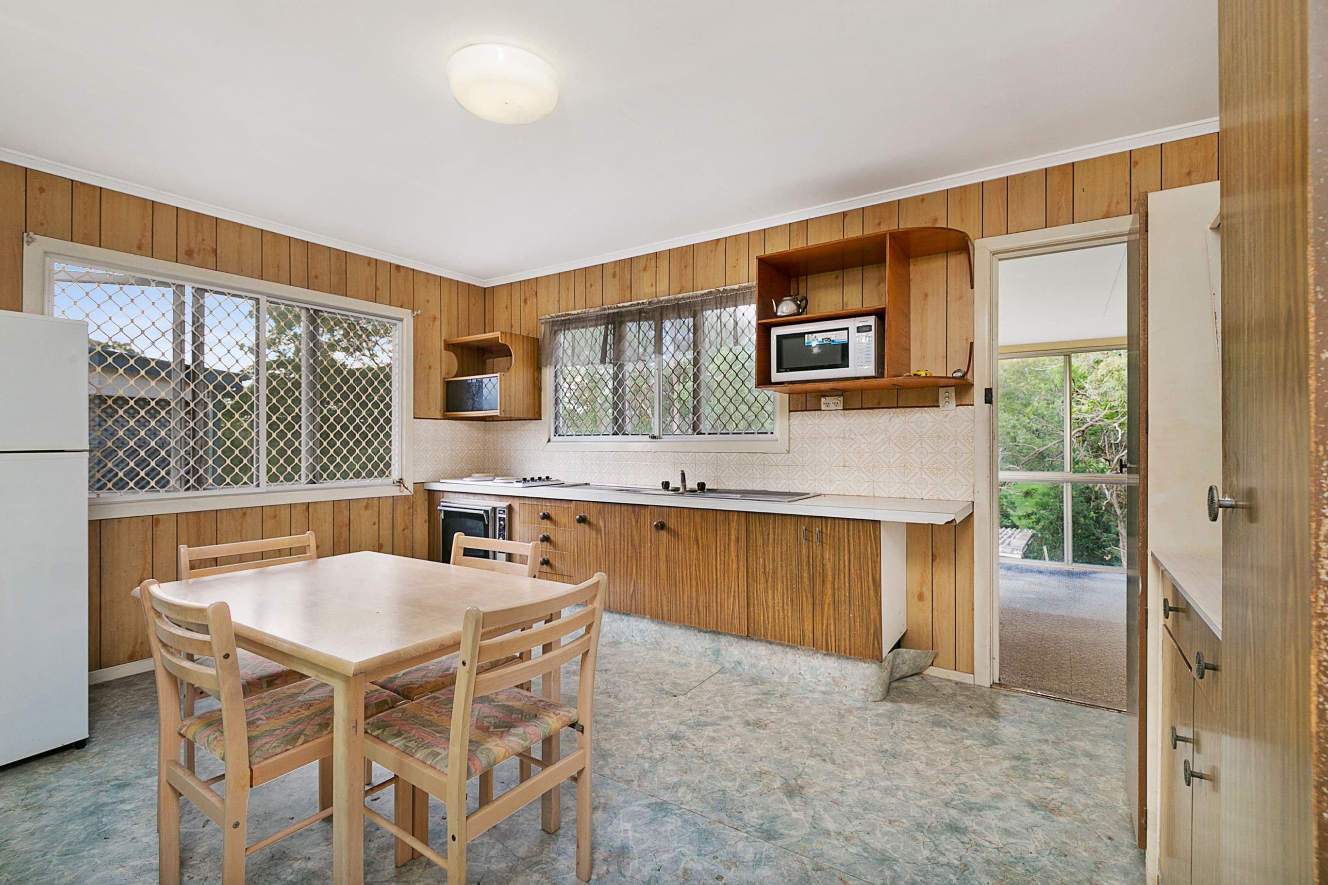 35 Gilliver Street, Mount Gravatt East QLD 4122, Mount Gravatt East - Thumbnail 3