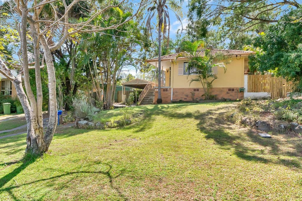 16 Cooneanna Street, Bundamba QLD 4304, Bundamba - Thumbnail 2