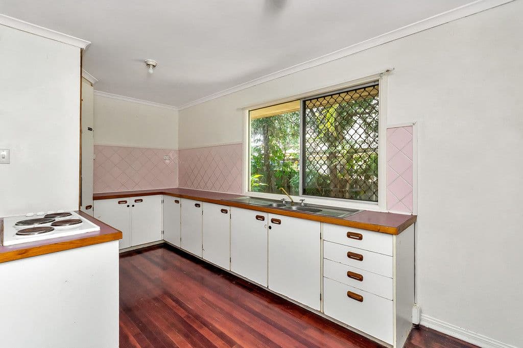 16 Cooneanna Street, Bundamba QLD 4304, Bundamba - Thumbnail 5