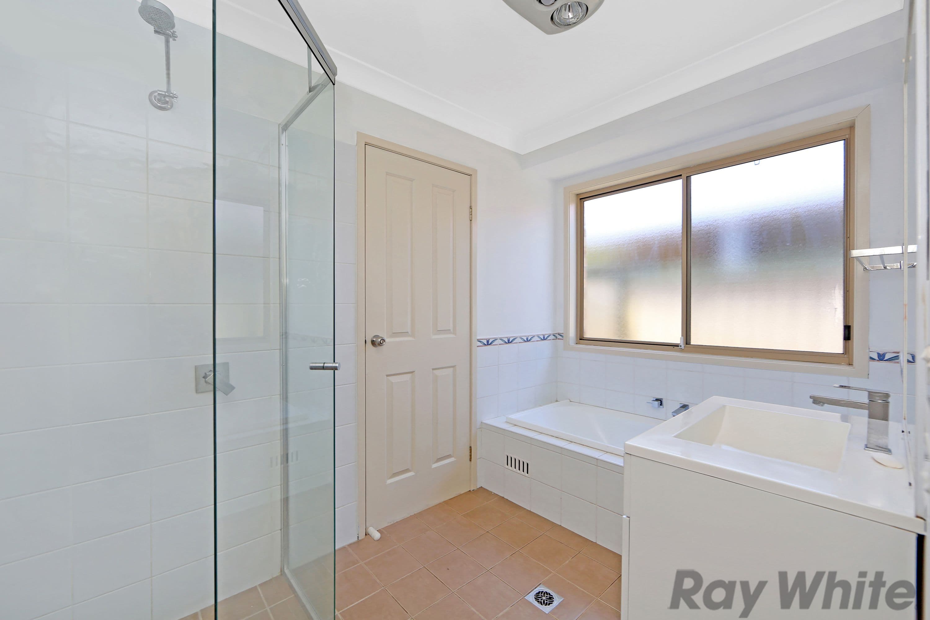 74 Roper Road, BLUE HAVEN NSW 2262, Blue Haven - Thumbnail 3