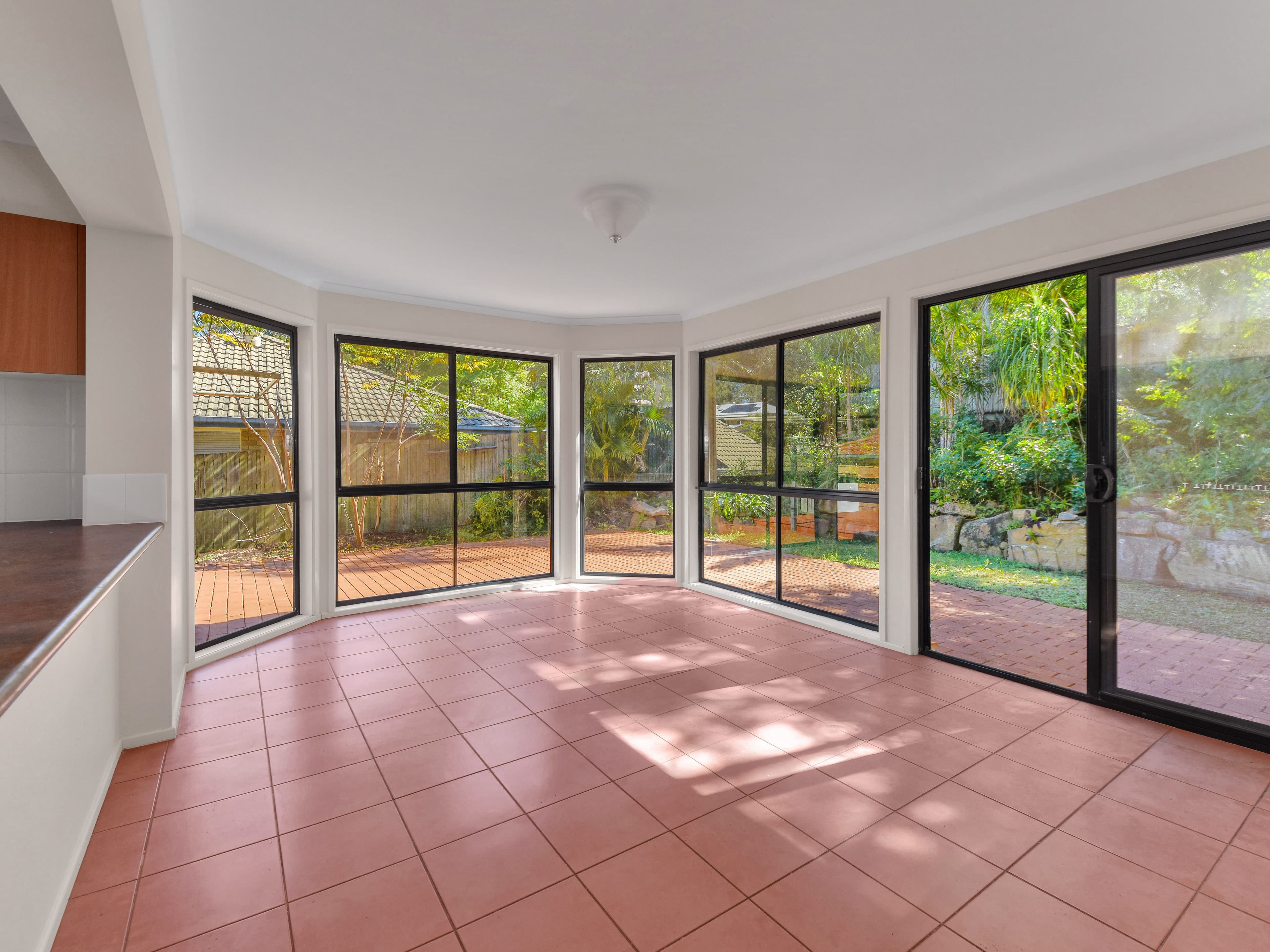 32 Parkway Place, Kenmore QLD 4069, Kenmore - Thumbnail 3