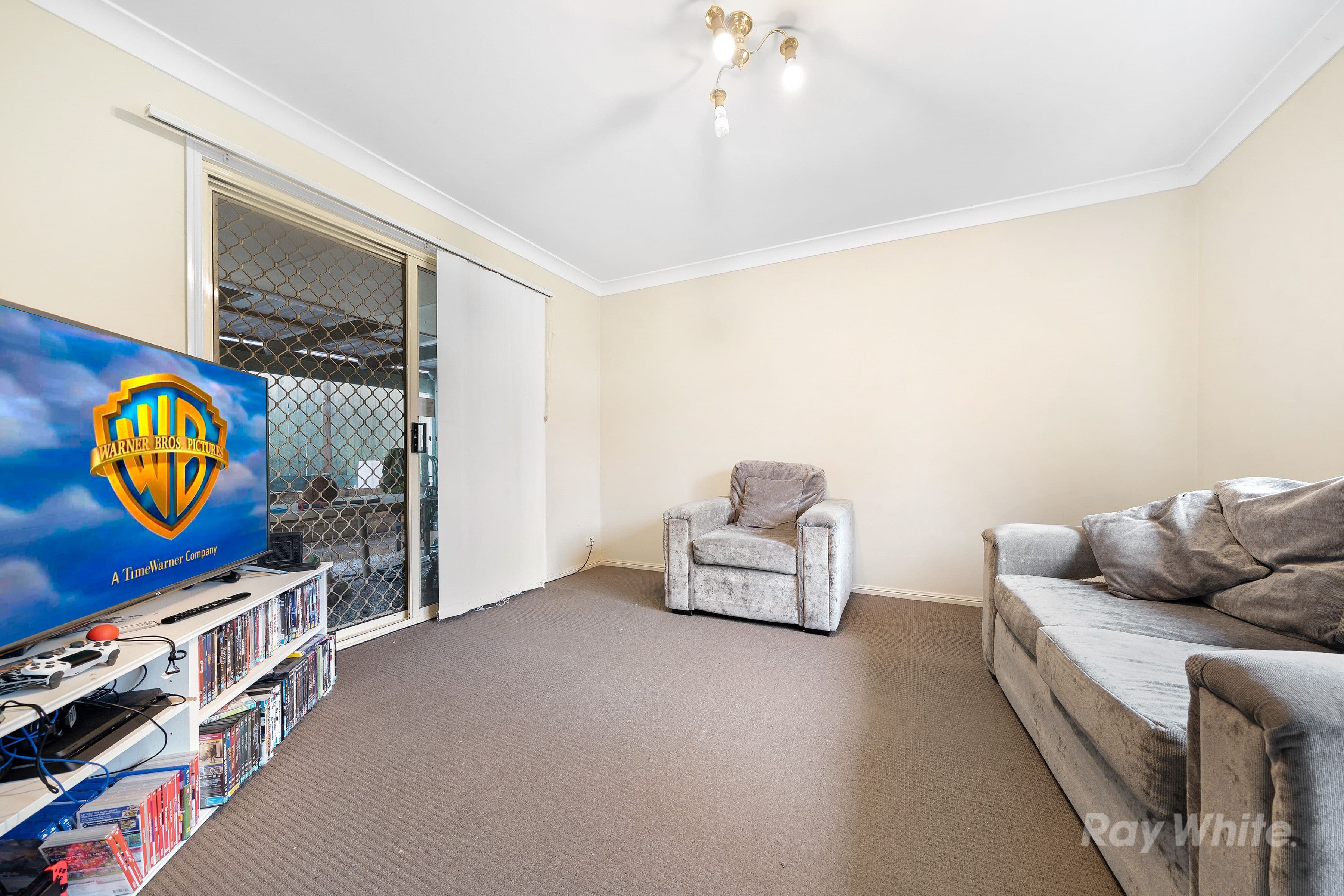 4 Lochore Court, Crestmead QLD 4132, Crestmead - Thumbnail 4