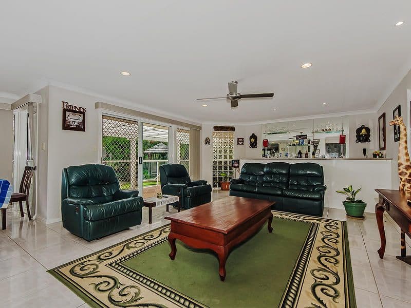 13 Fitzalan Circuit, ARUNDEL QLD 4214, Arundel - Thumbnail 6