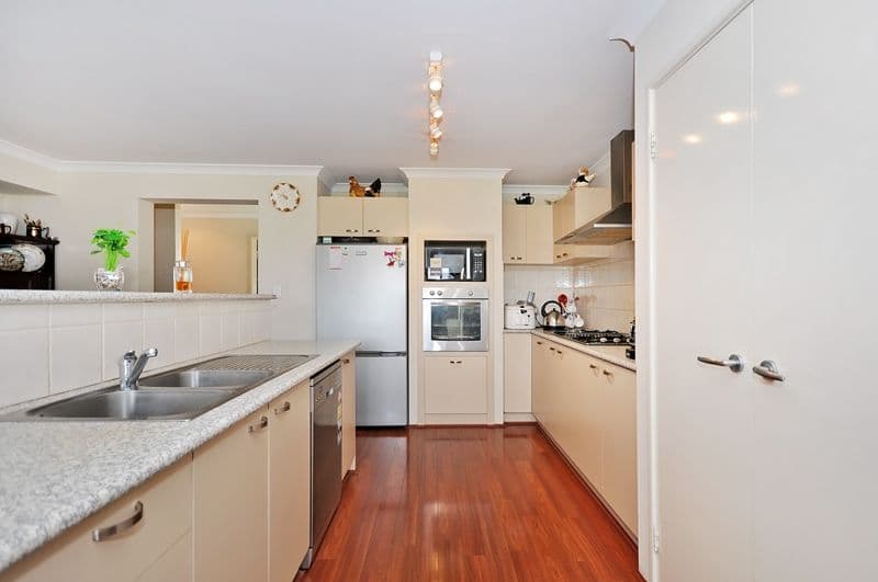 11 Pavilion Circle, The Vines WA 6069, The Vines - Thumbnail 7