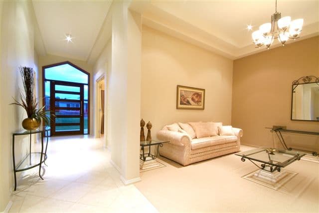 10  Pelican Drive, RANGEVILLE QLD 4350, Rangeville - Thumbnail 2